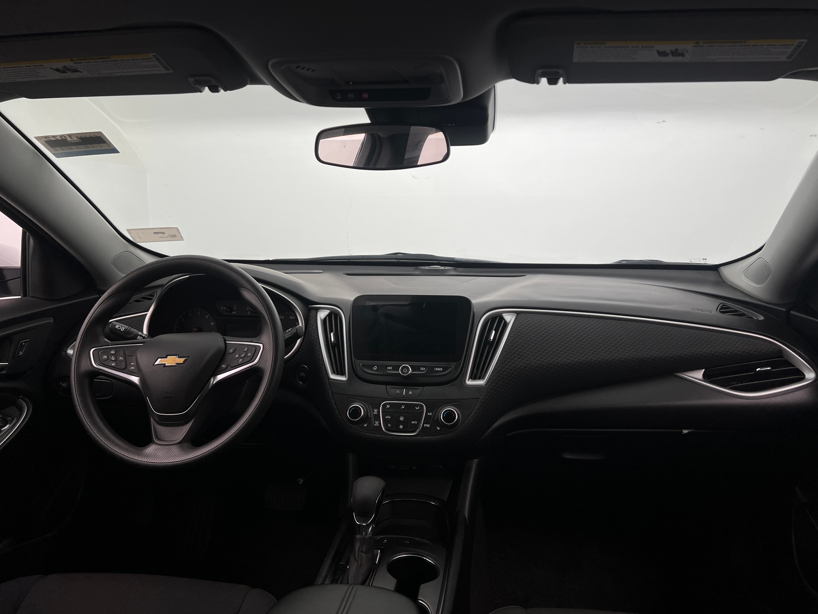 Thumbnail: 2025 Chevrolet Malibu - 3