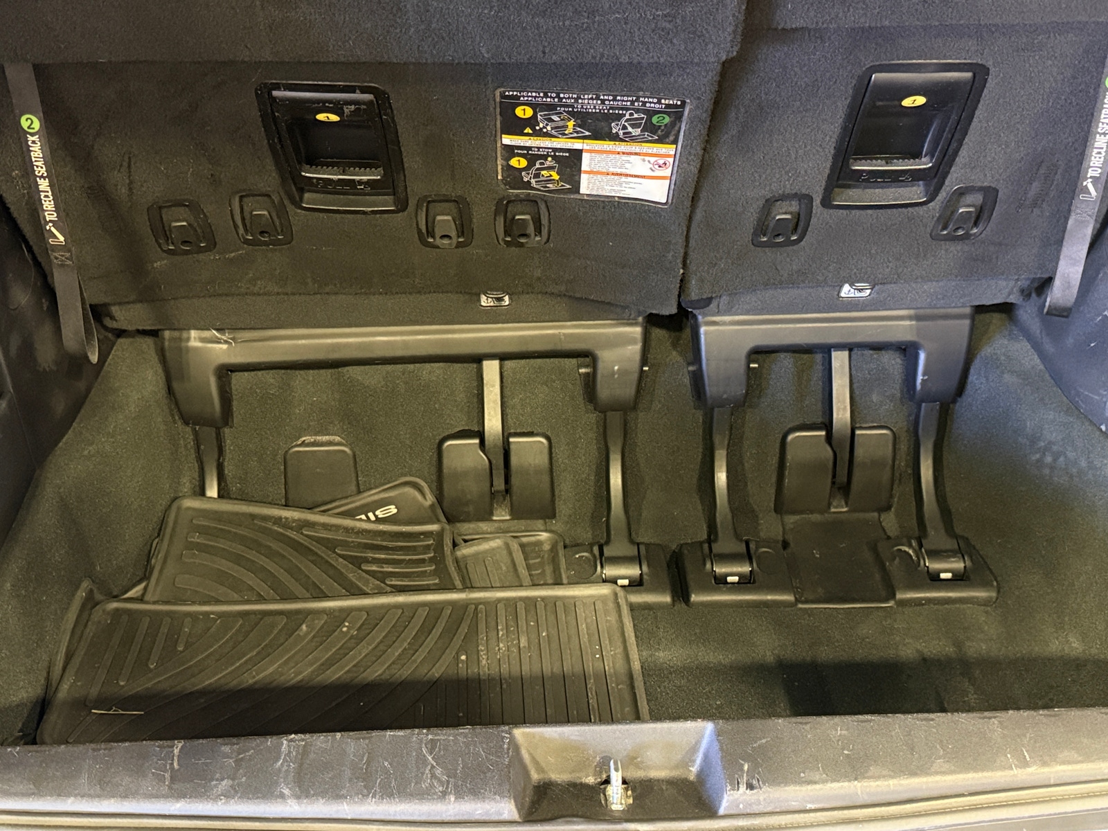 Thumbnail: 2020 Toyota Sienna - 6