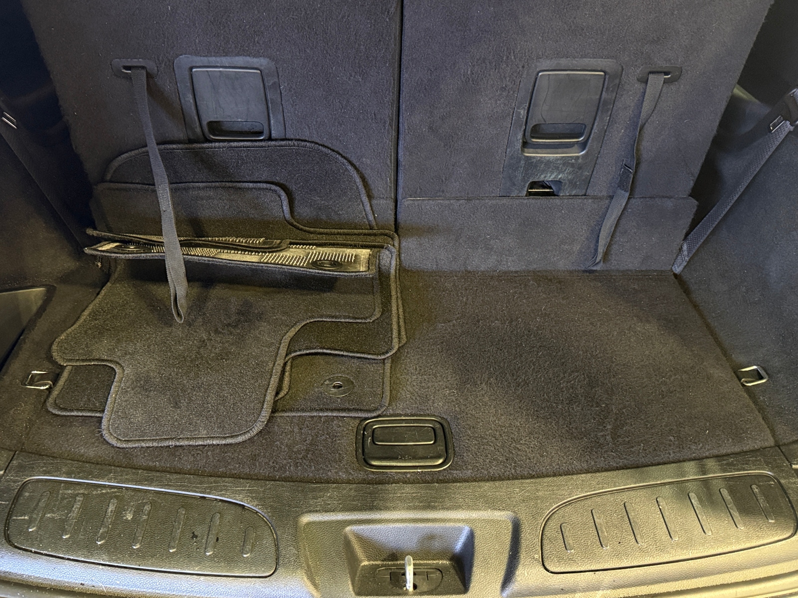 Thumbnail: 2022 Dodge Durango - 7