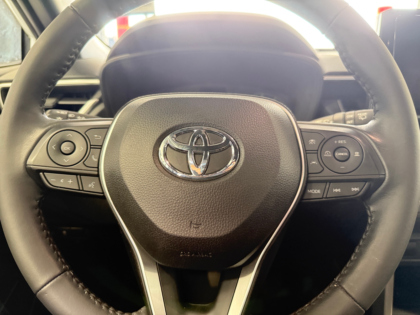 Thumbnail: 2023 Toyota Corolla Cross - 5