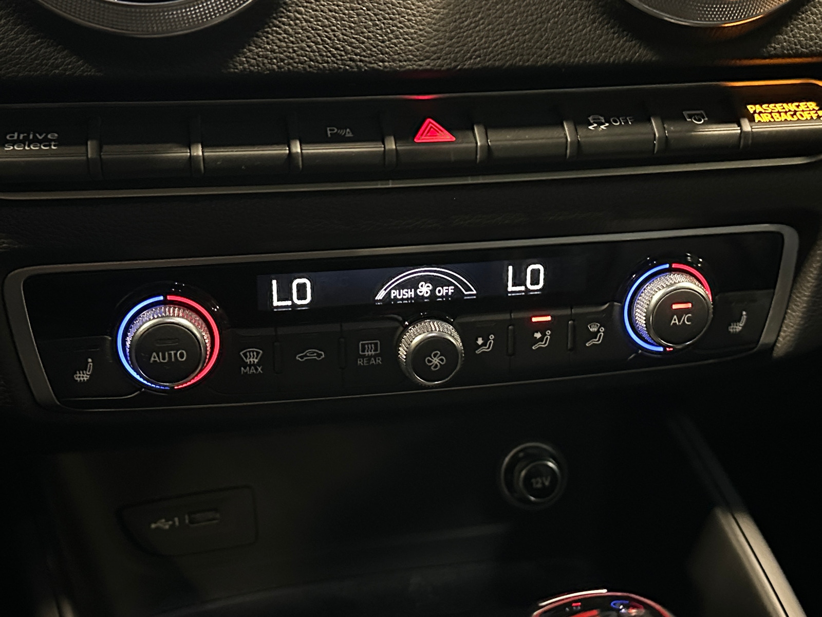 Thumbnail: 2018 Audi RS 3 - 3