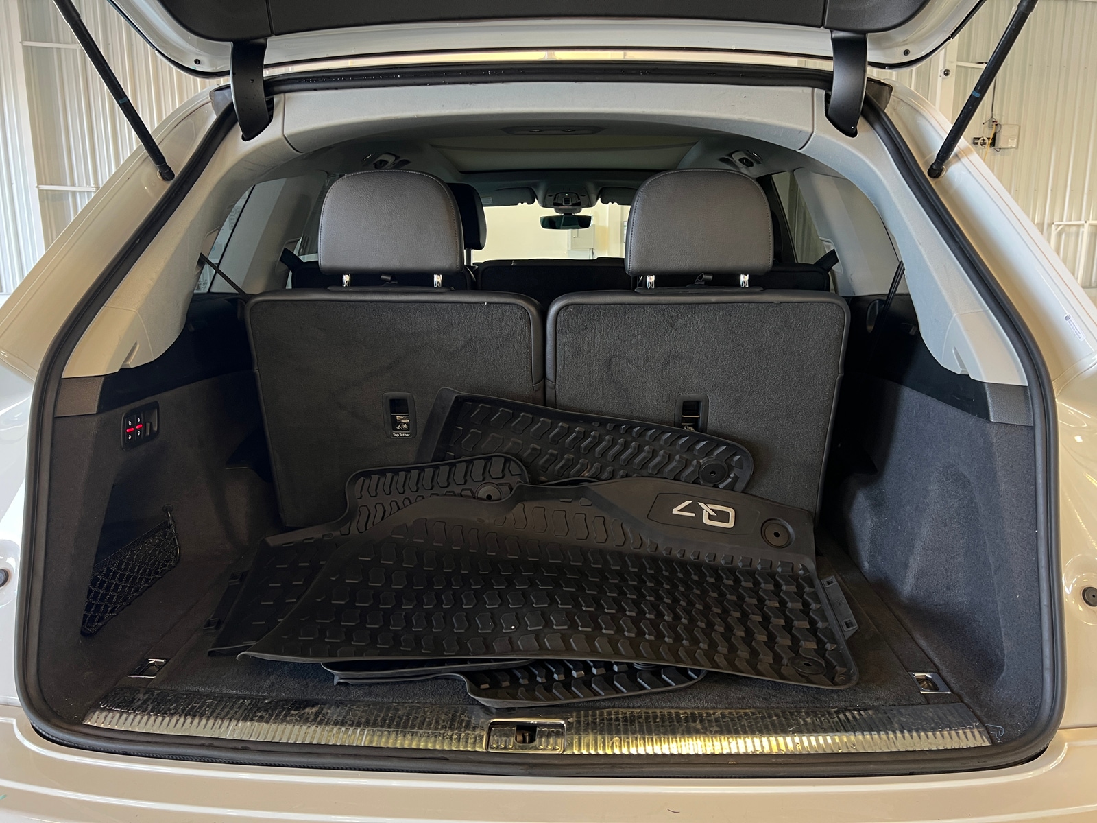 Thumbnail: 2019 Audi Q7 - 6