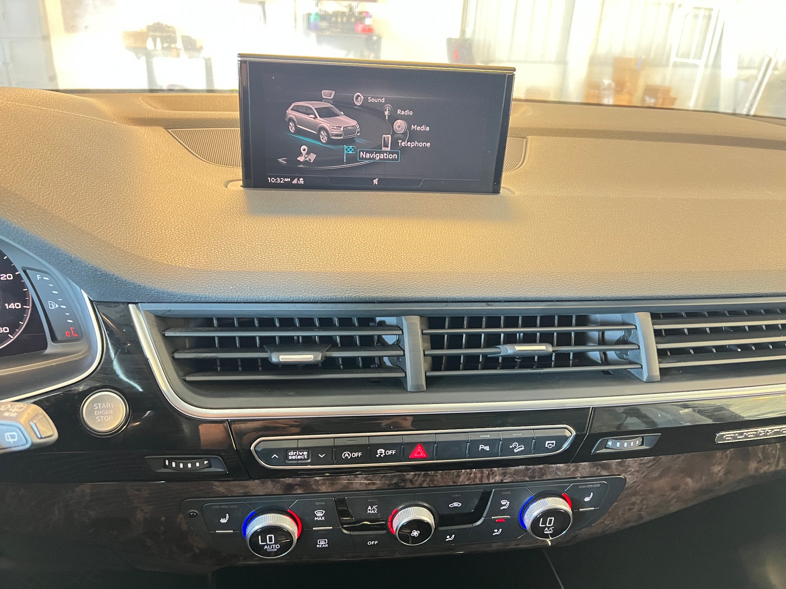 Thumbnail: 2019 Audi Q7 - 3
