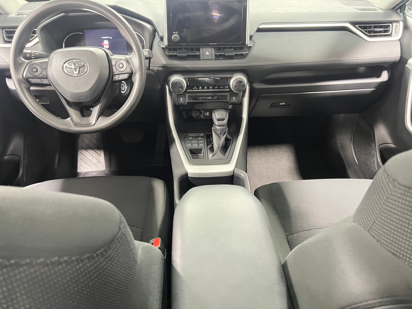 Thumbnail: 2024 Toyota RAV4 - 3
