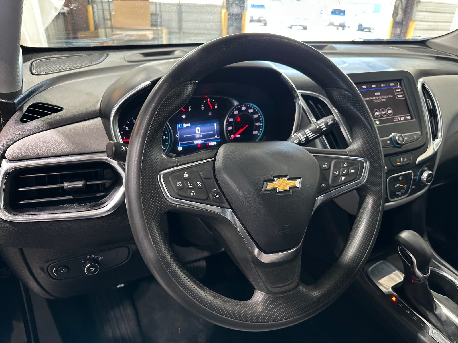 Thumbnail: 2023 Chevrolet Equinox - 5