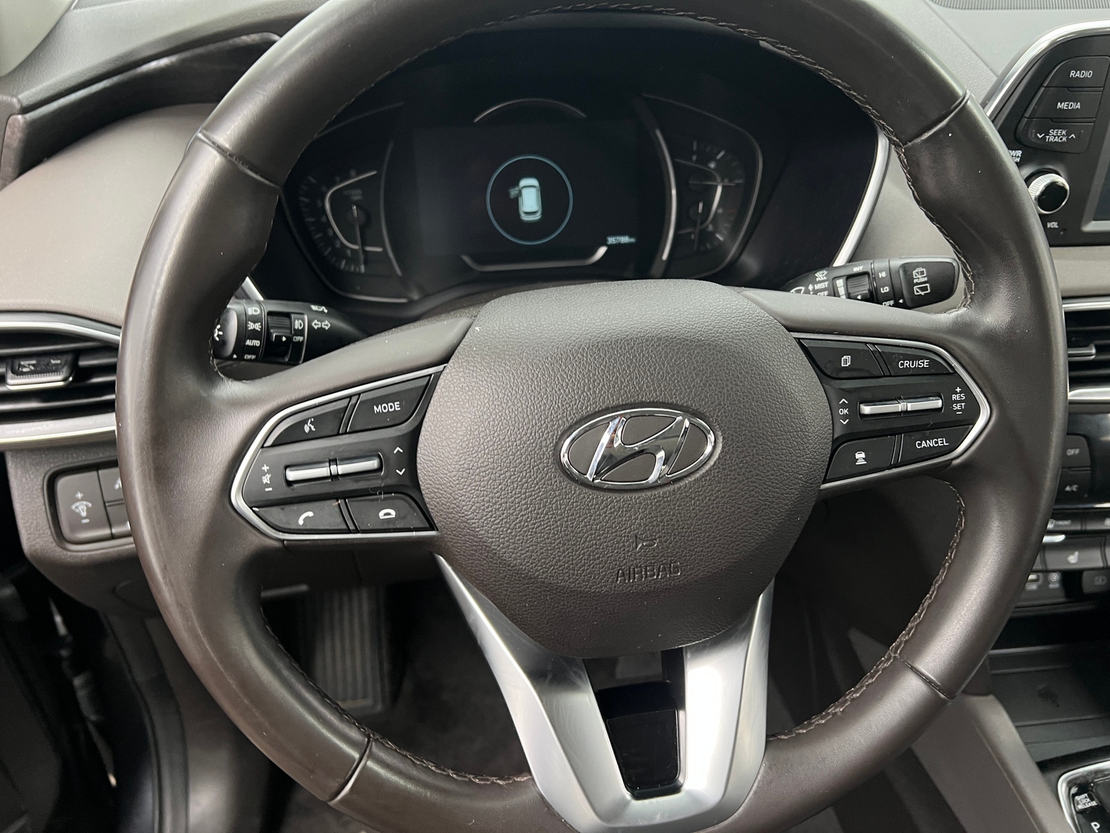 Thumbnail: 2020 Hyundai Santa Fe - 5
