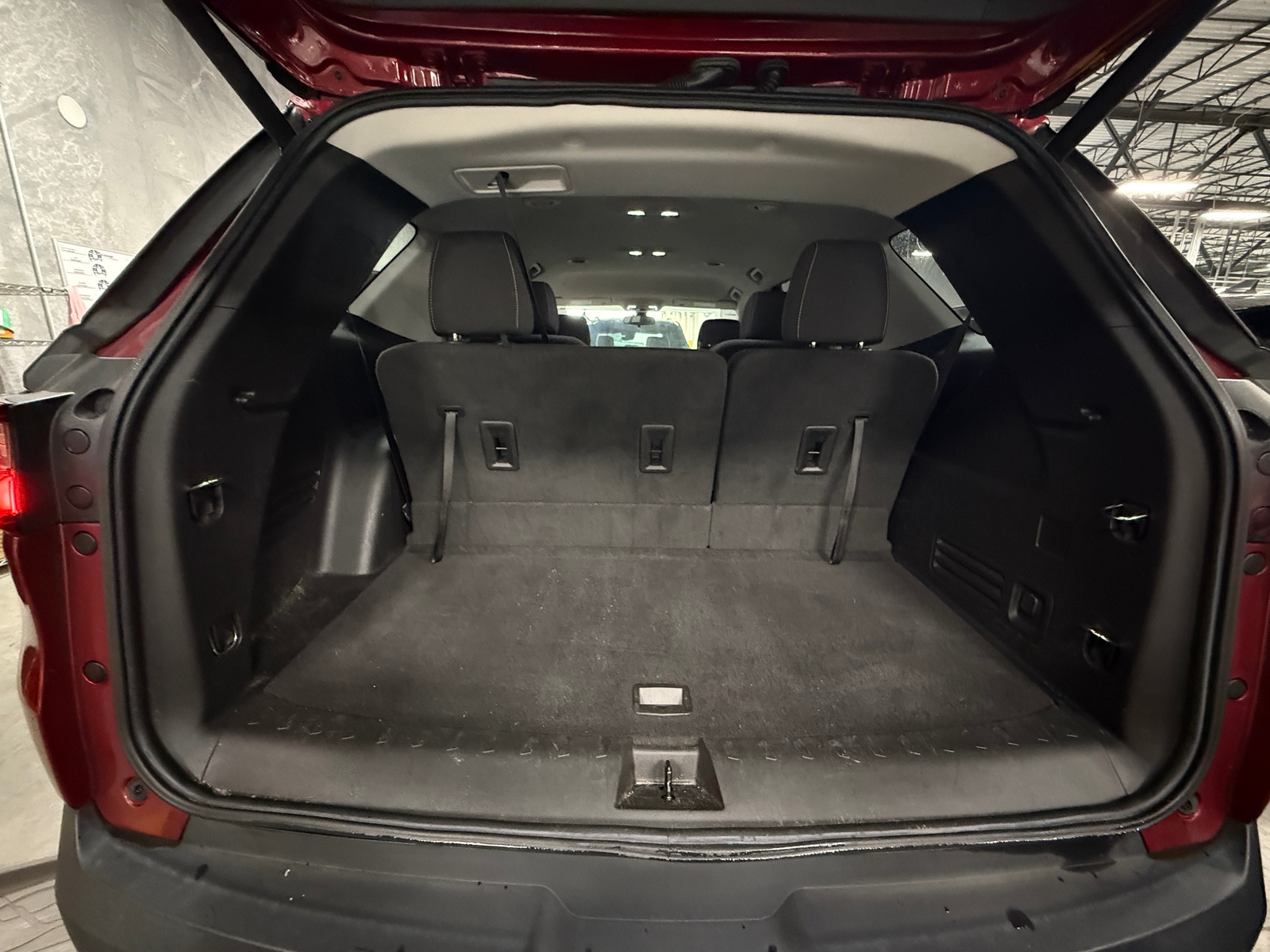 Thumbnail: 2021 Chevrolet Traverse - 7