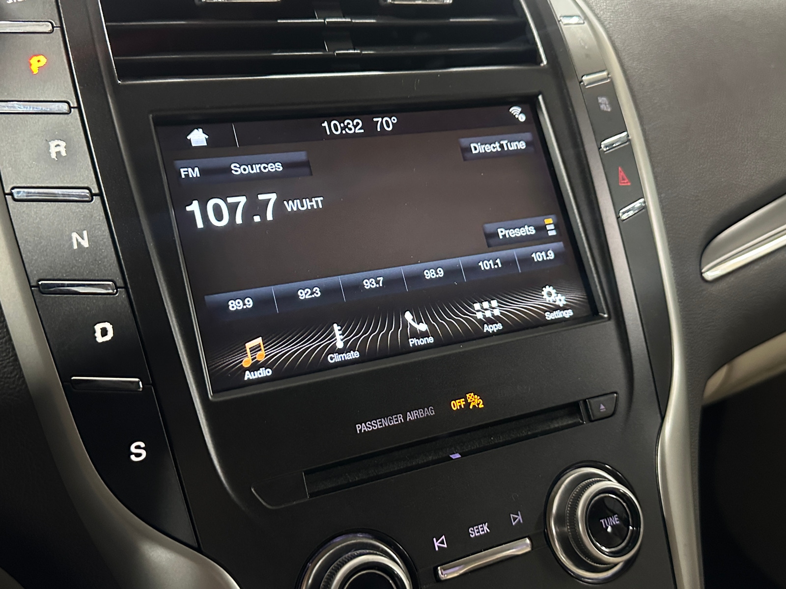 Thumbnail: 2017 Lincoln MKC - 3