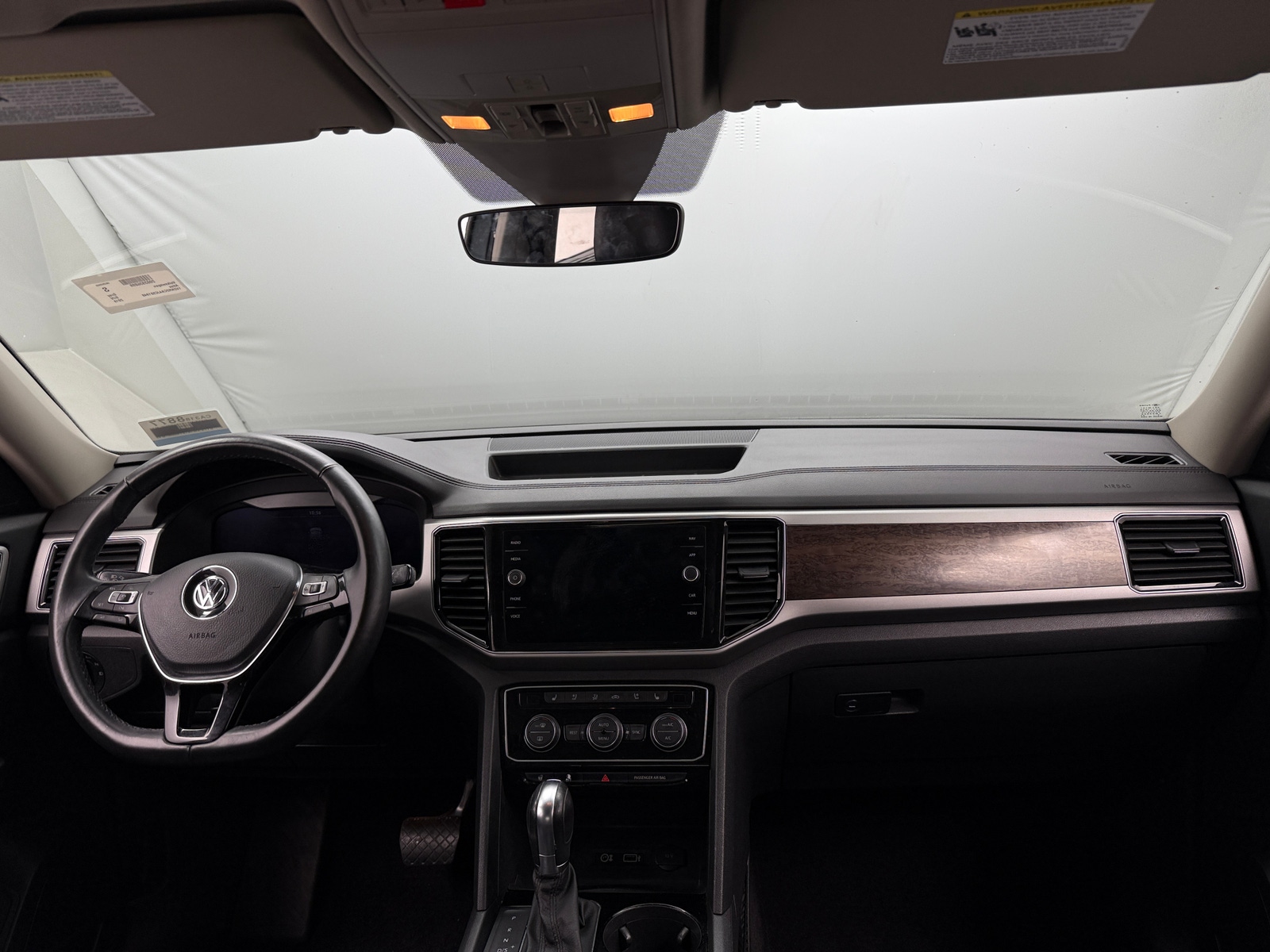 Thumbnail: 2018 Volkswagen Atlas - 2
