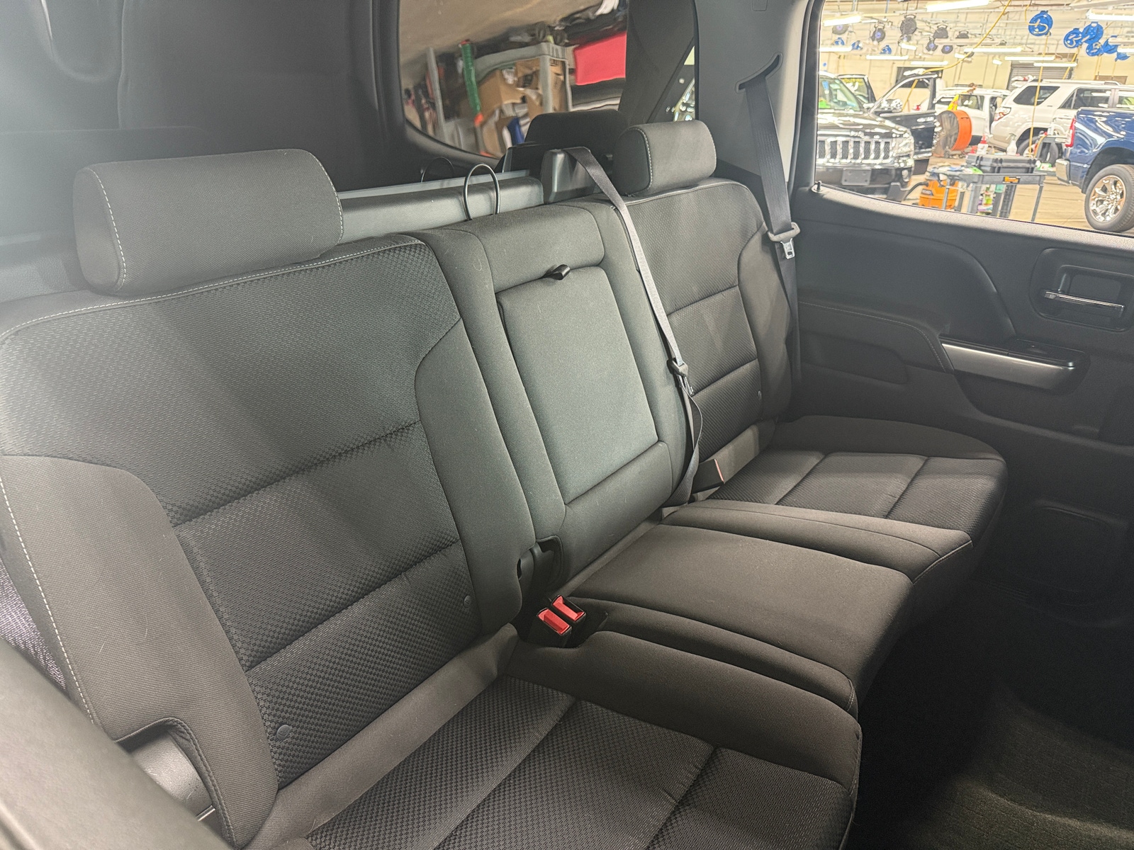 Thumbnail: 2017 Chevrolet Silverado 1500 - 6