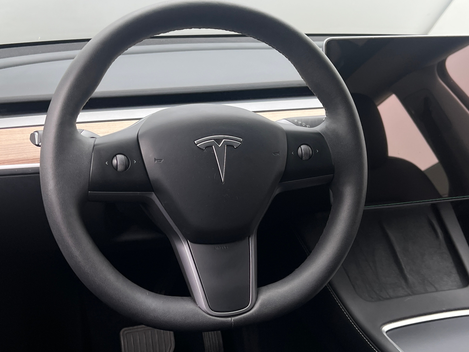 Thumbnail: 2023 Tesla Model Y - 4