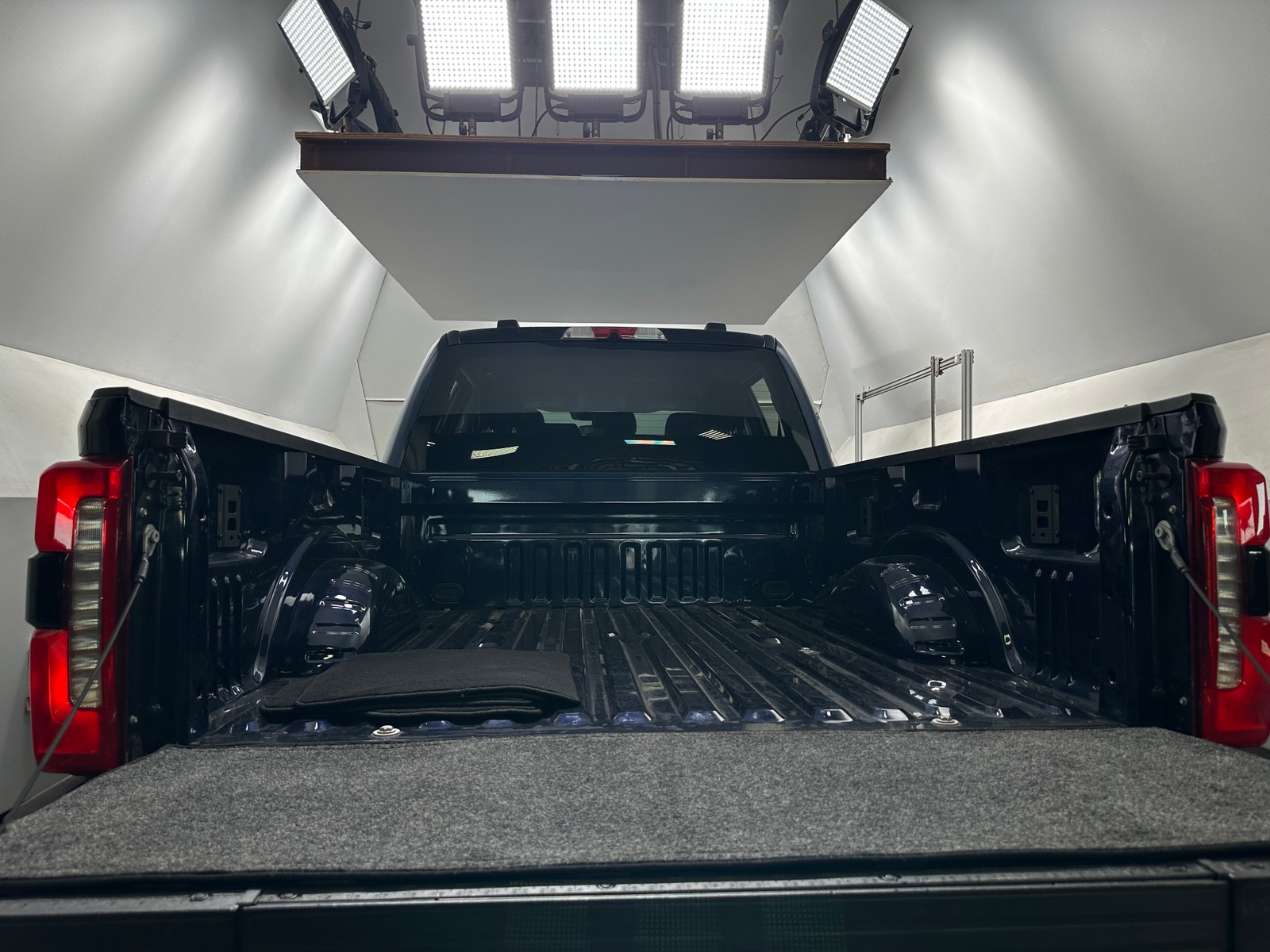 Thumbnail: 2024 Ford Econoline - 7