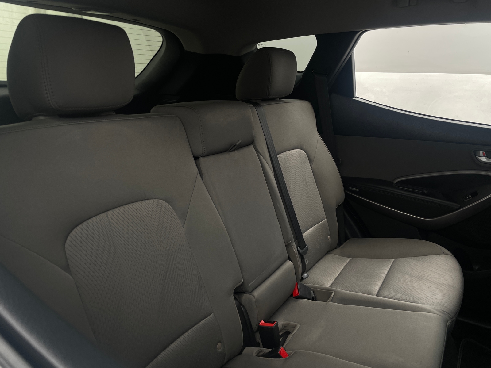 Thumbnail: 2015 Hyundai Santa Fe - 6