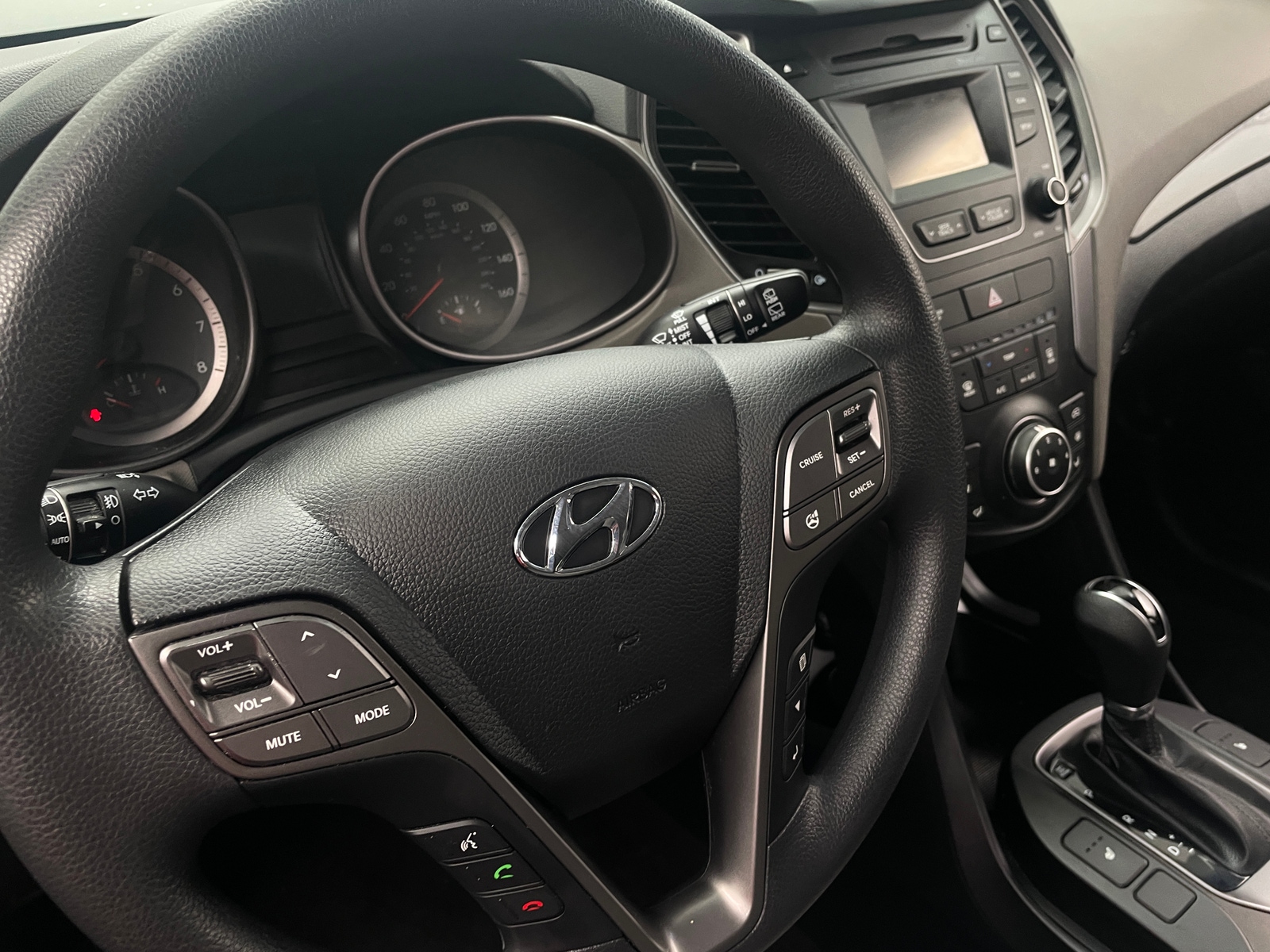 Thumbnail: 2015 Hyundai Santa Fe - 5