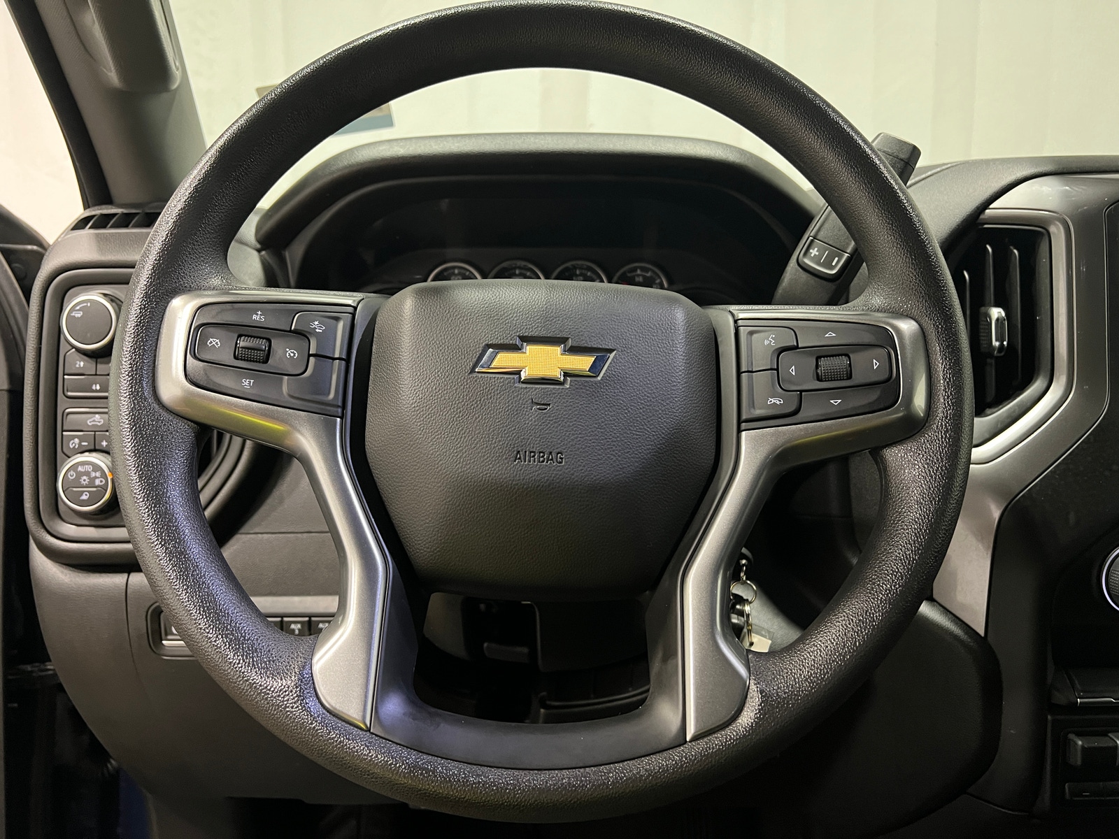 Thumbnail: 2022 Chevrolet Silverado 2500 - 5