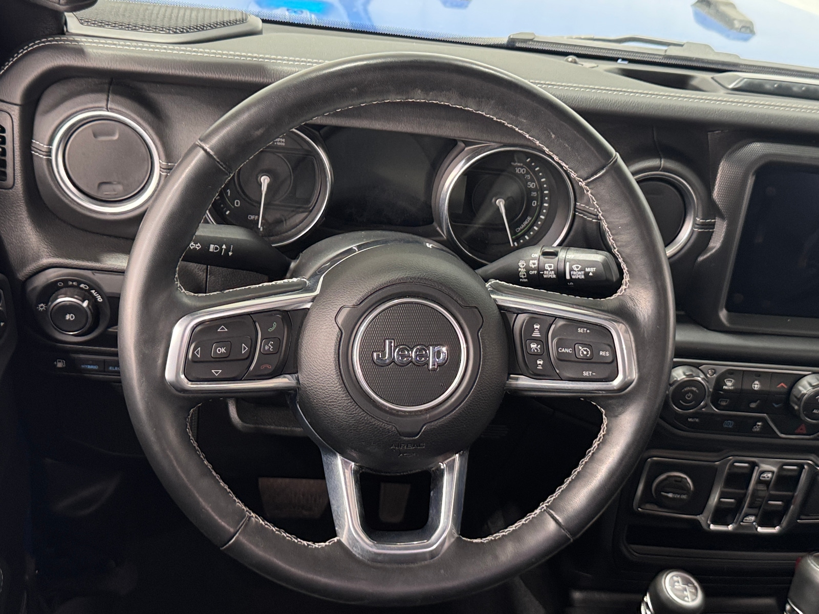 Thumbnail: 2022 Jeep Wrangler - 4