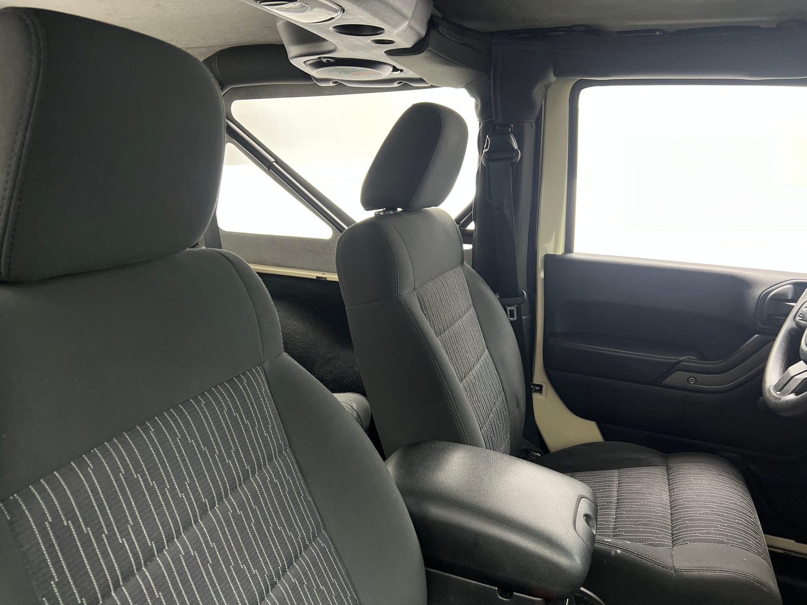Thumbnail: 2011 Jeep Wrangler - 2