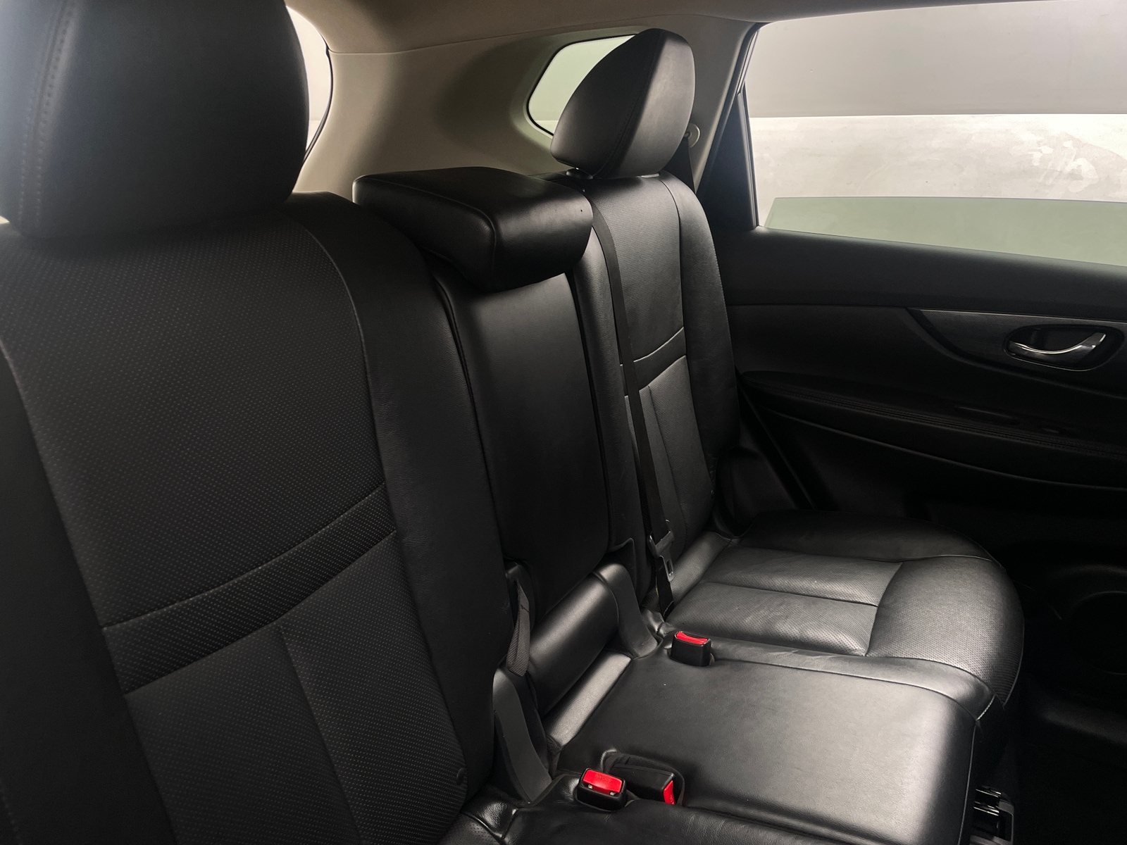 Thumbnail: 2015 Nissan Rogue - 5