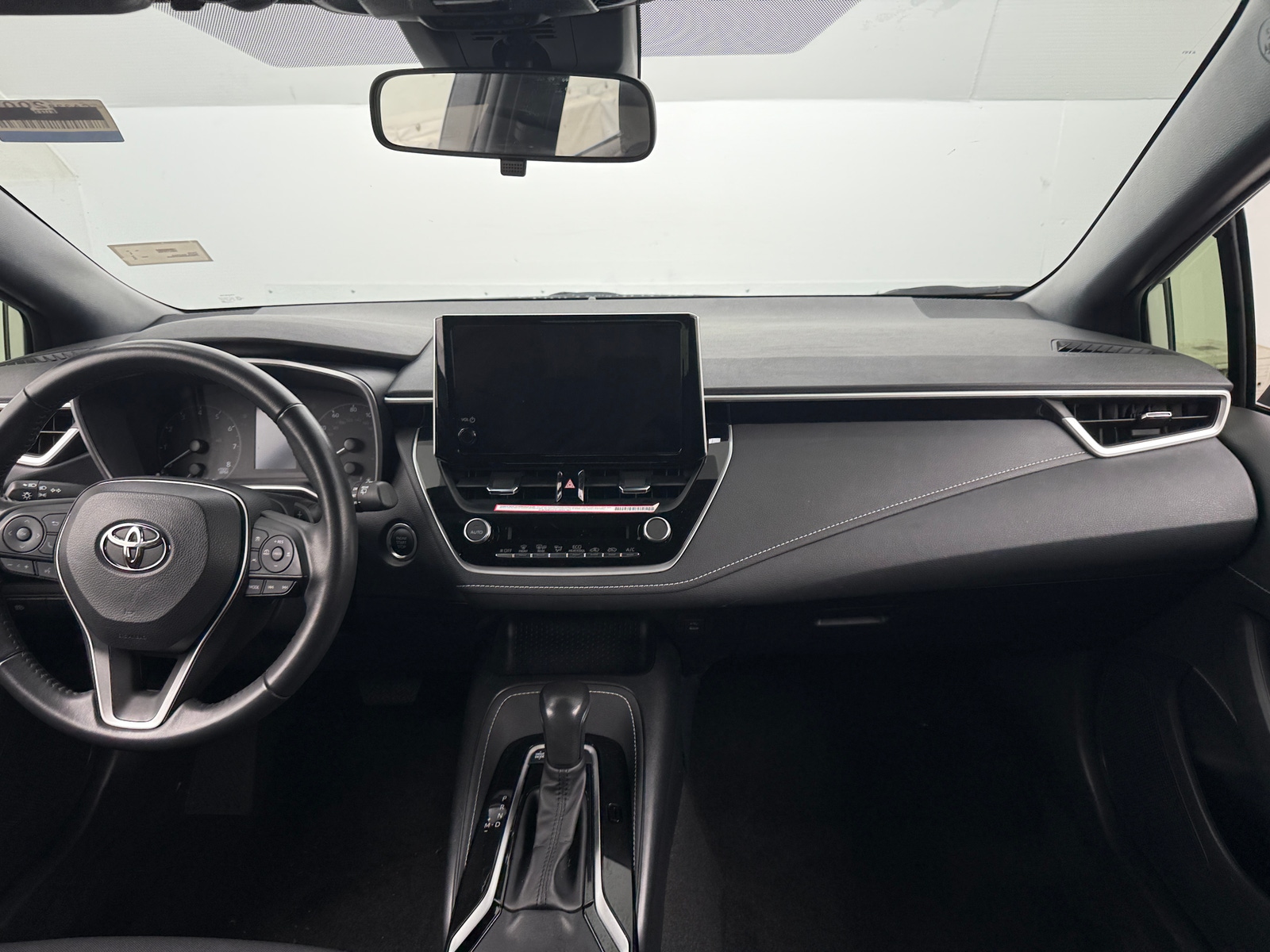 Thumbnail: 2025 Toyota Corolla - 3