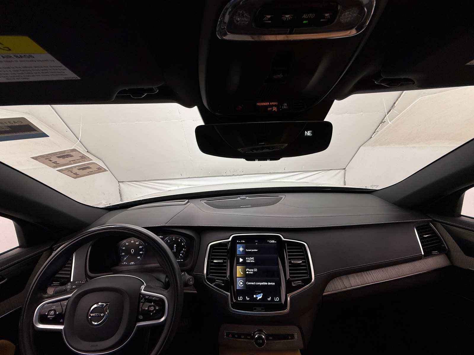 Thumbnail: 2020 Volvo XC90 - 2