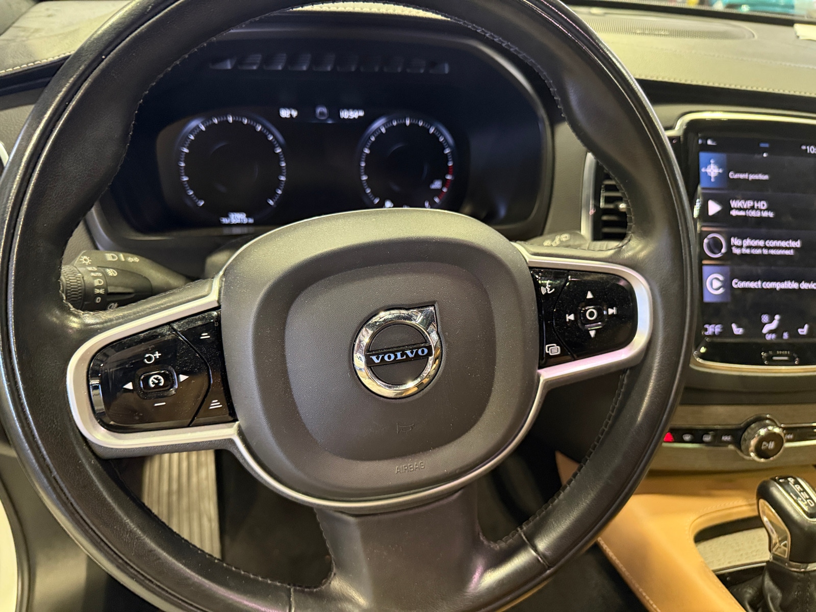 Thumbnail: 2020 Volvo XC90 - 4