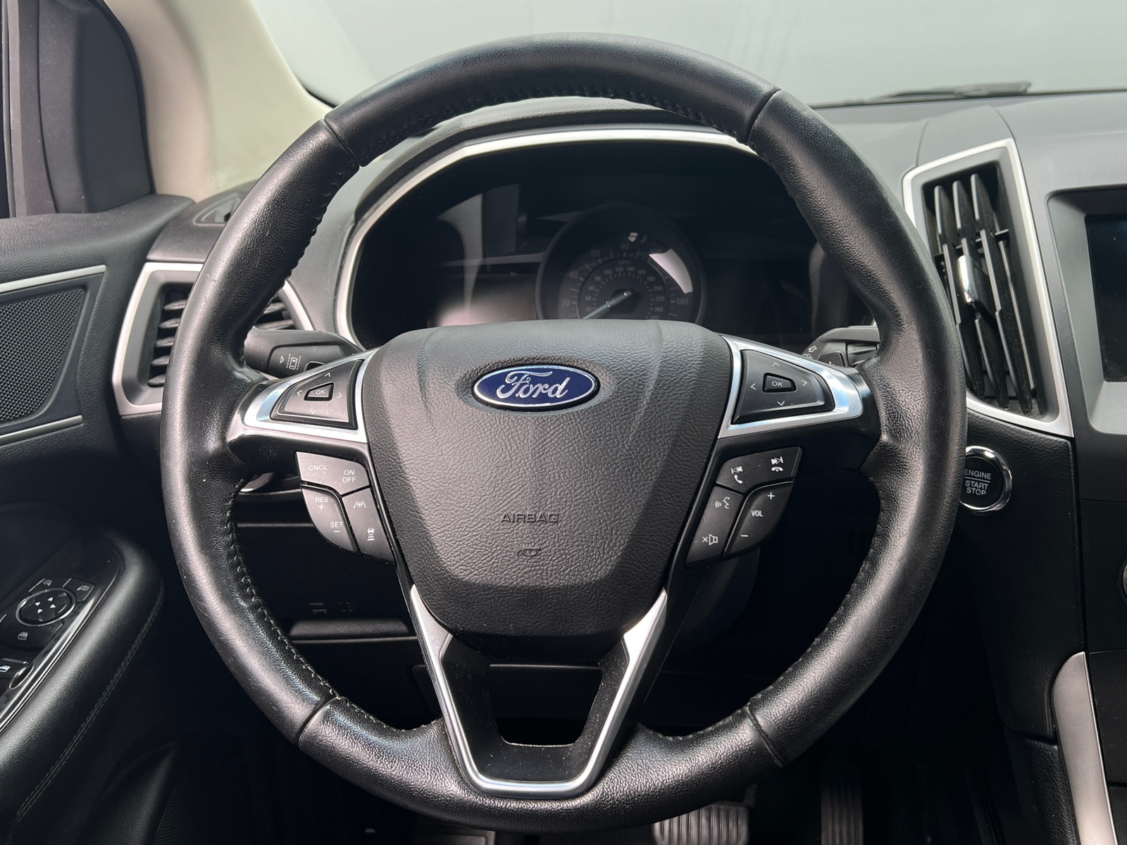 Thumbnail: 2019 Ford Edge - 4