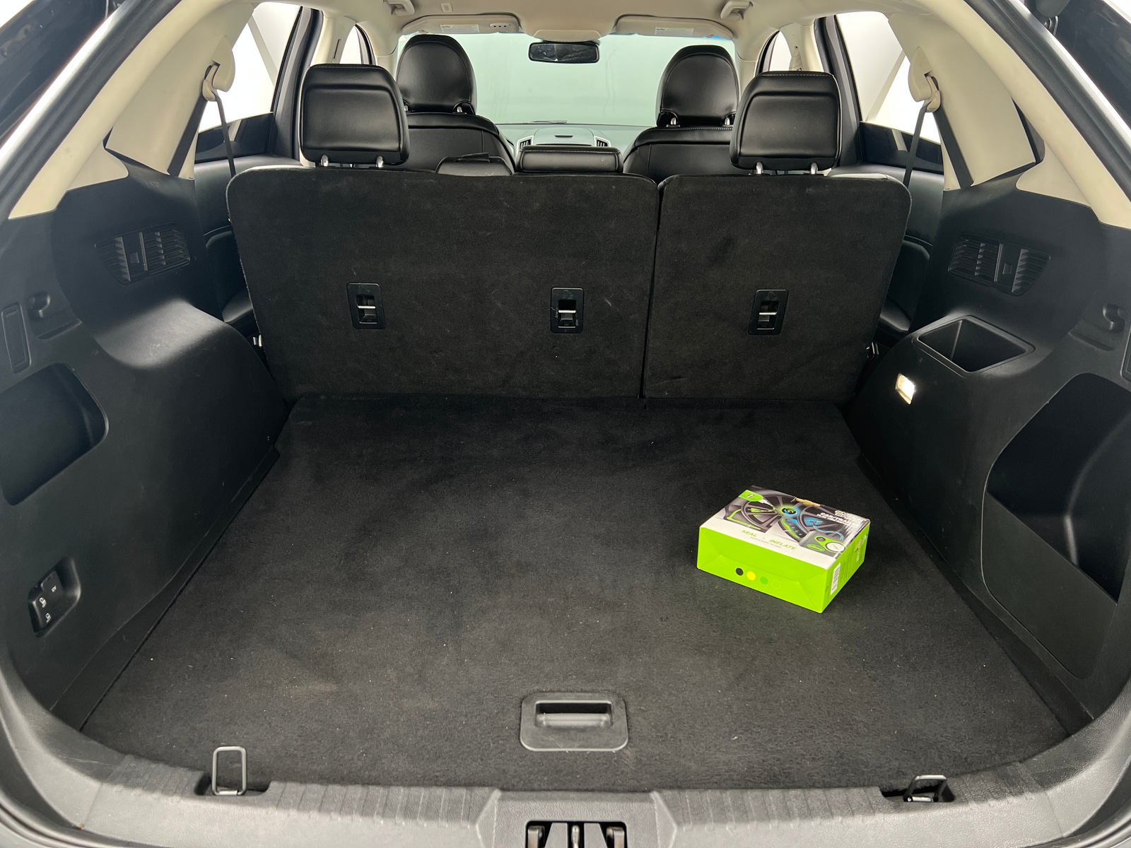 Thumbnail: 2019 Ford Edge - 6