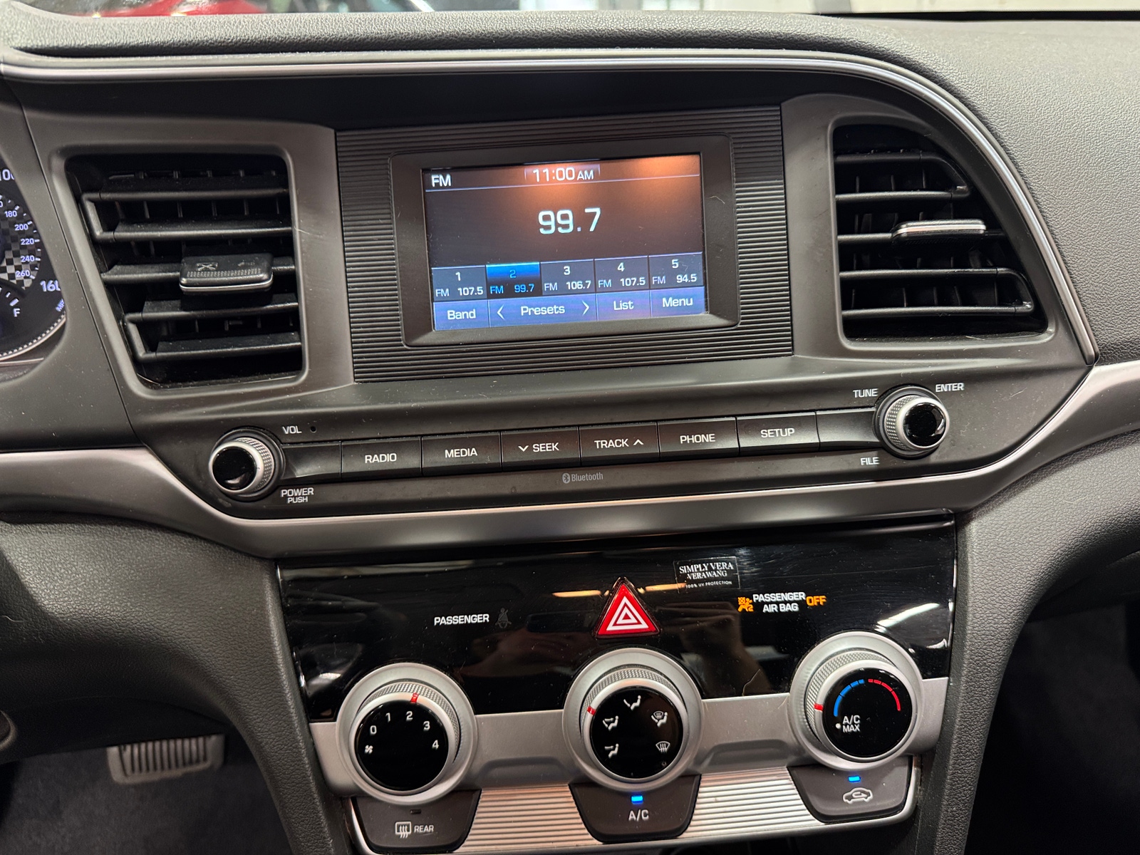 Thumbnail: 2019 Hyundai Elantra - 4