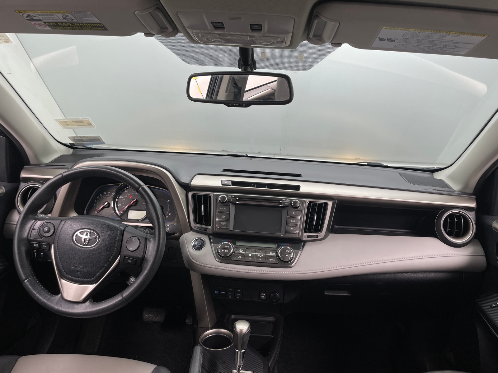 Thumbnail: 2013 Toyota RAV4 - 3