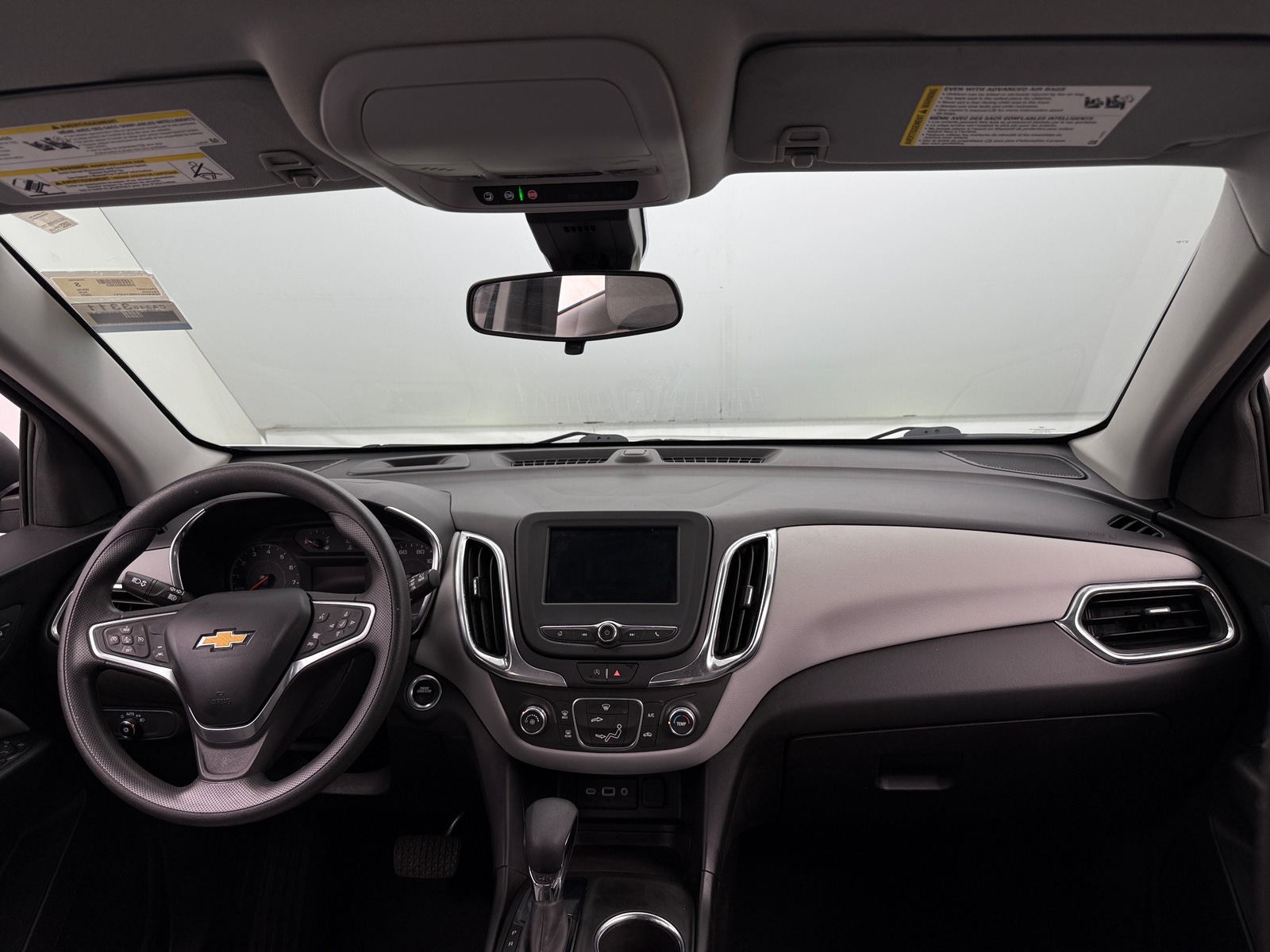 Thumbnail: 2022 Chevrolet Equinox - 3