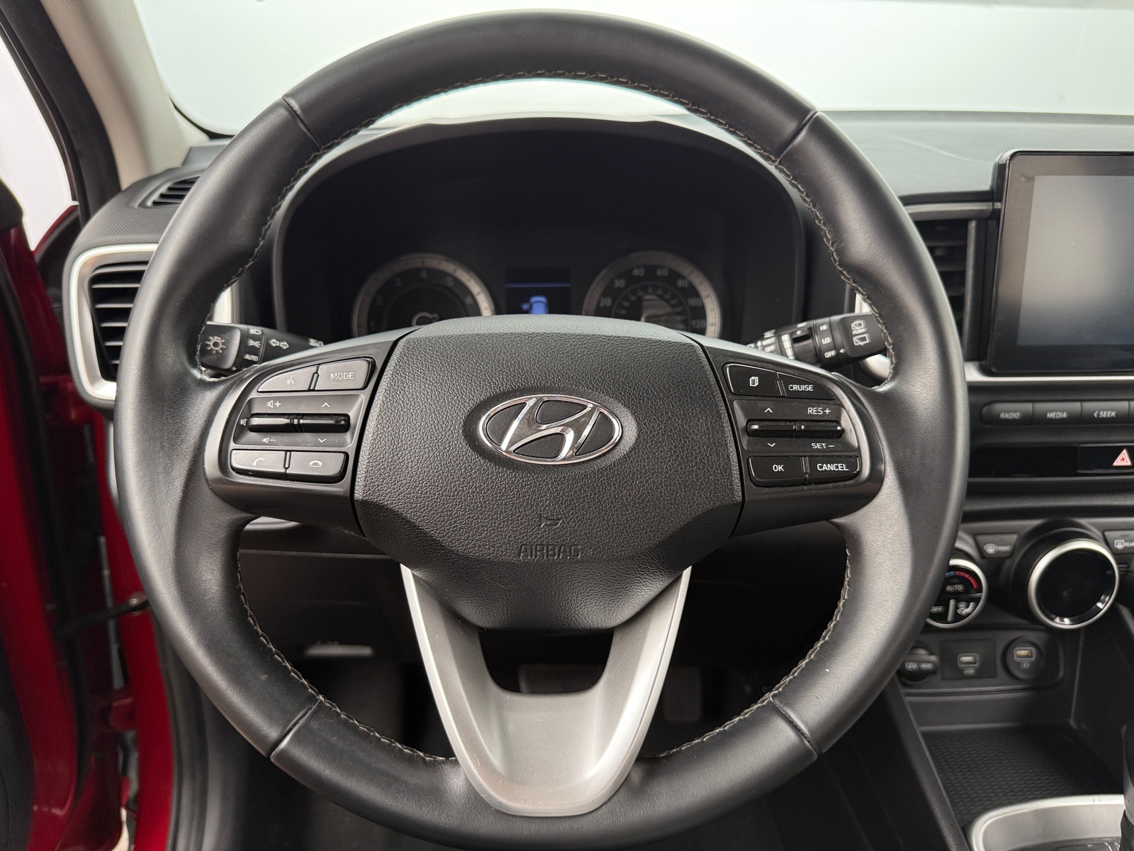 Thumbnail: 2020 Hyundai Venue - 5
