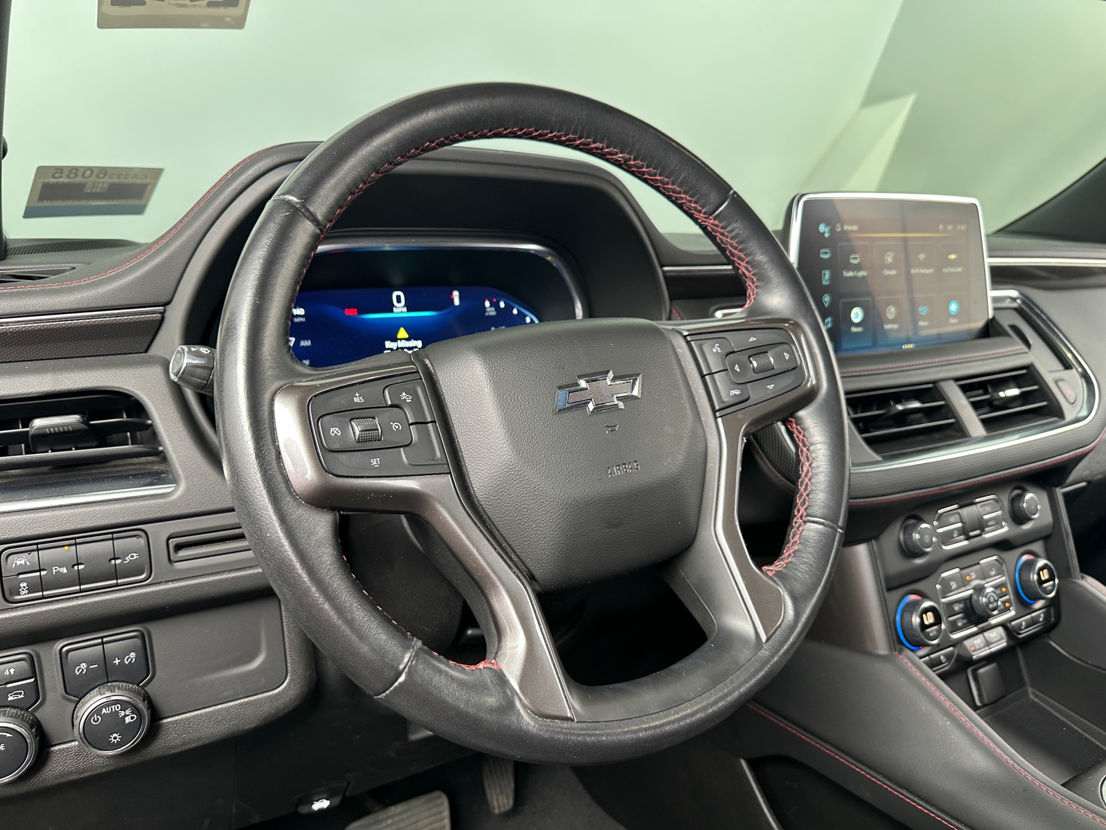 Thumbnail: 2022 Chevrolet Suburban - 4