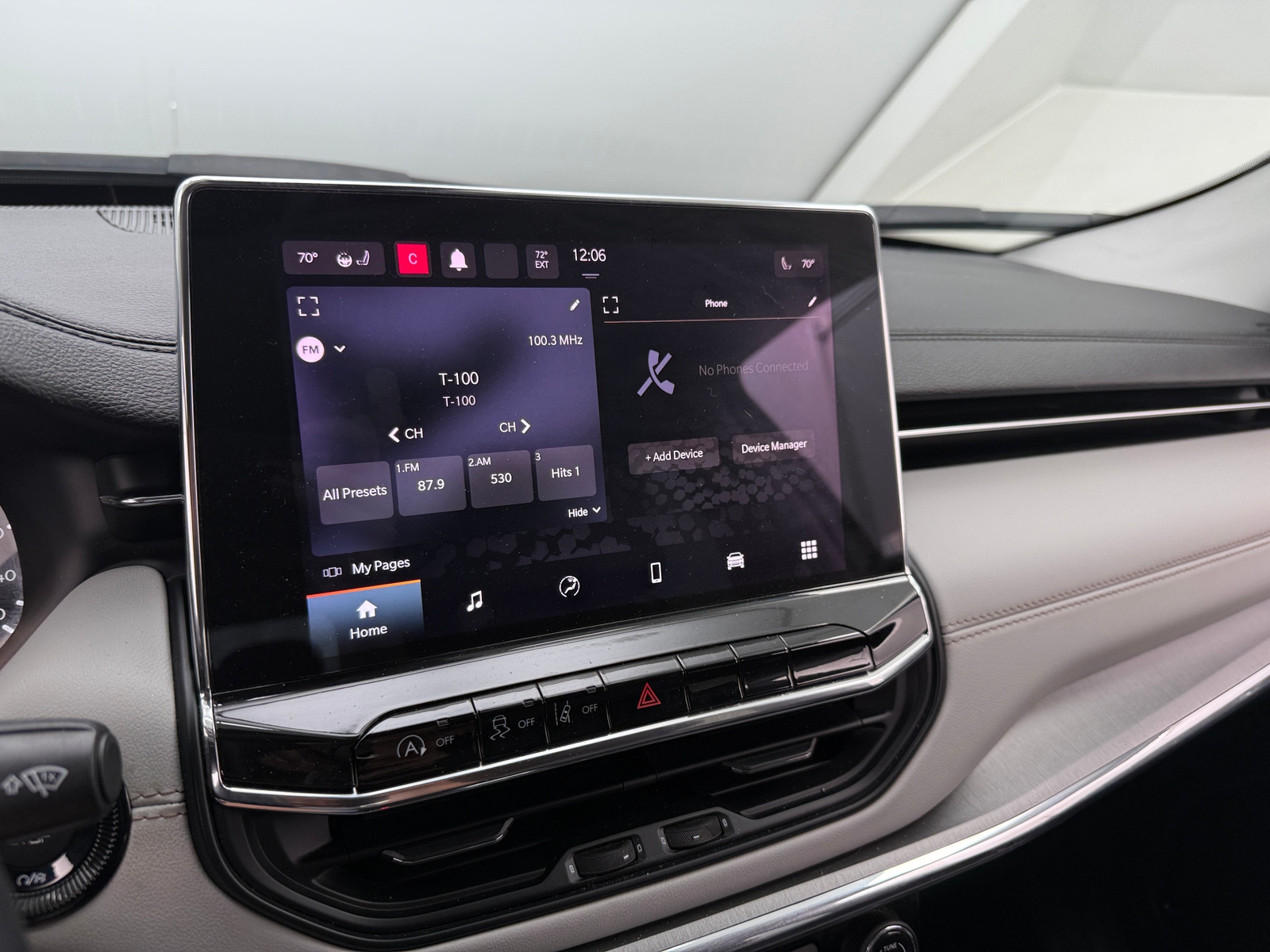 Thumbnail: 2022 Jeep Compass - 3