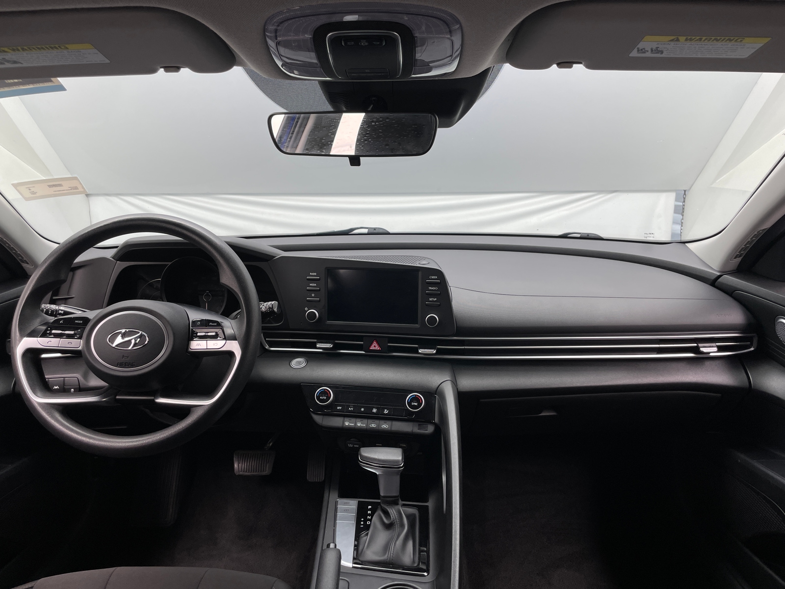 Thumbnail: 2021 Hyundai Elantra - 3