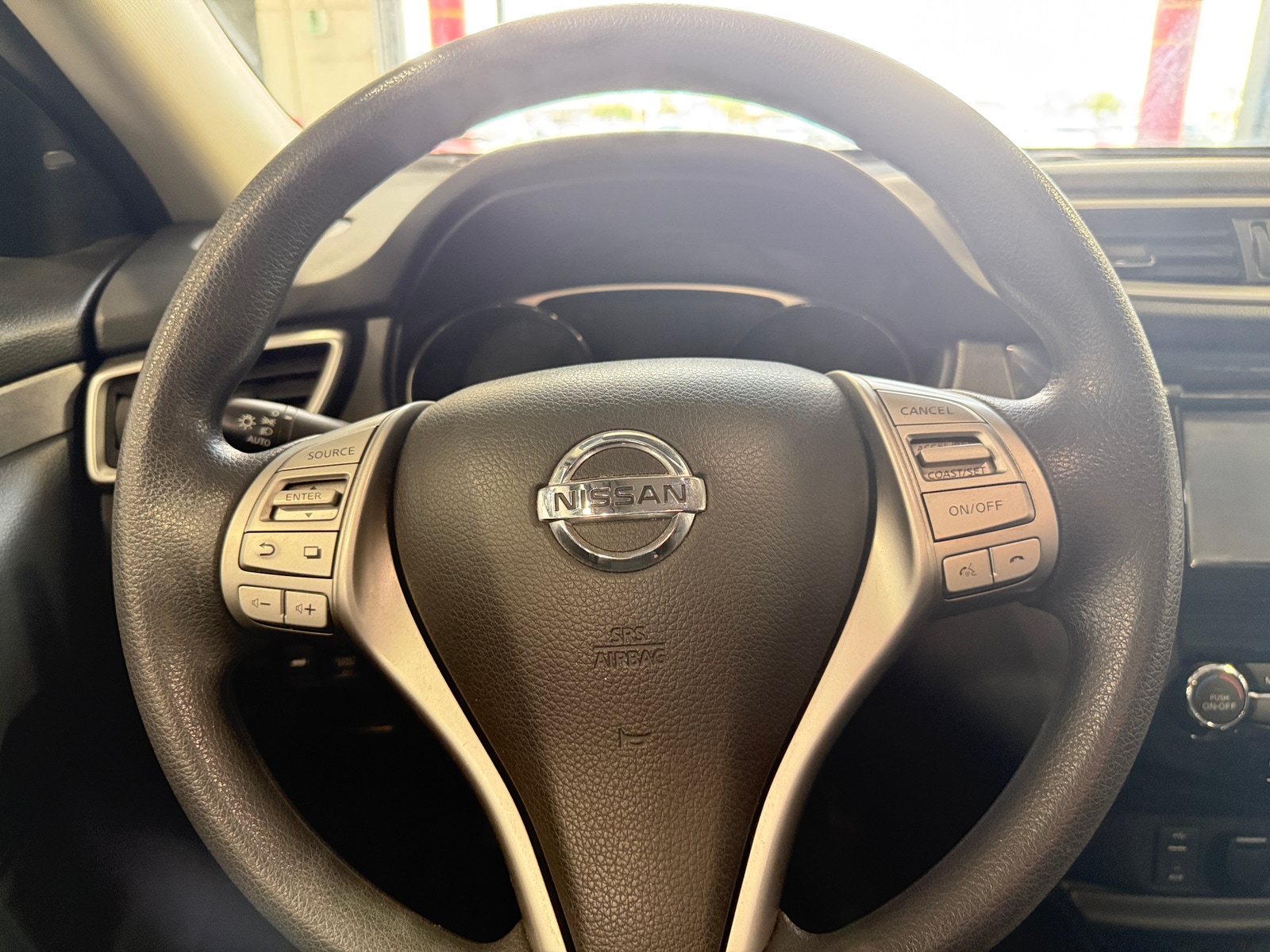 Thumbnail: 2016 Nissan Rogue - 5