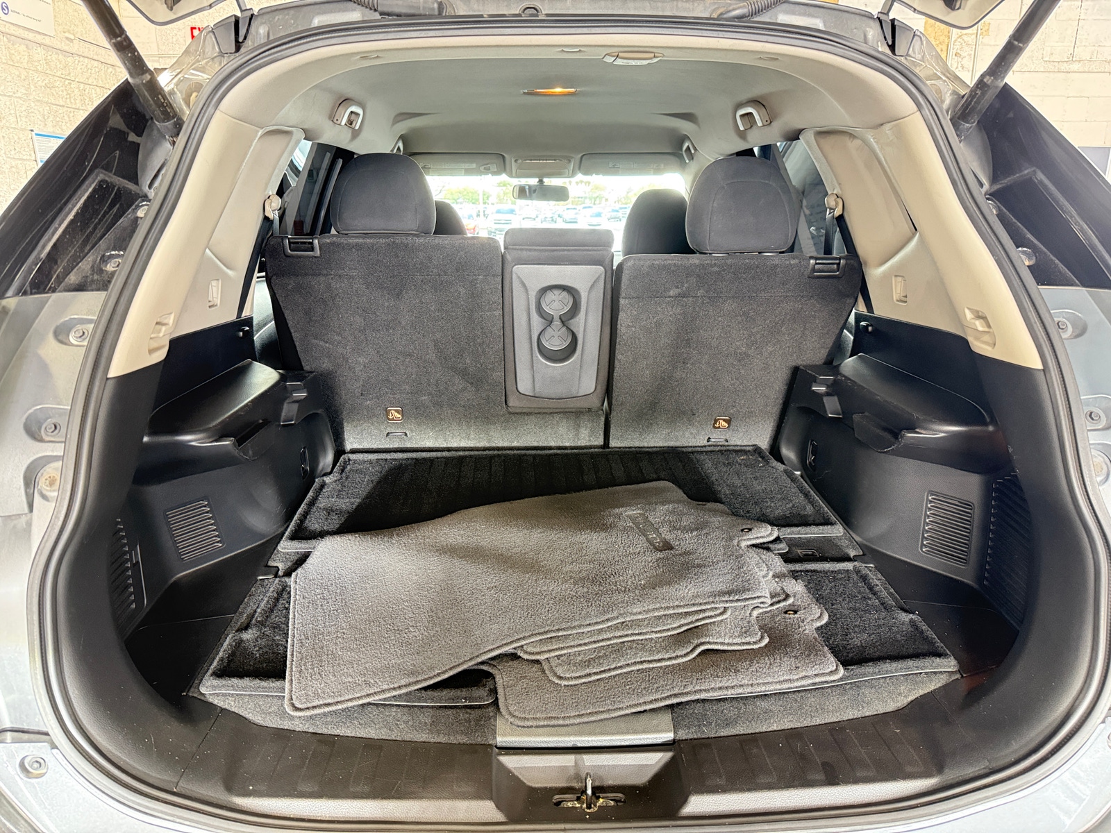 Thumbnail: 2016 Nissan Rogue - 7