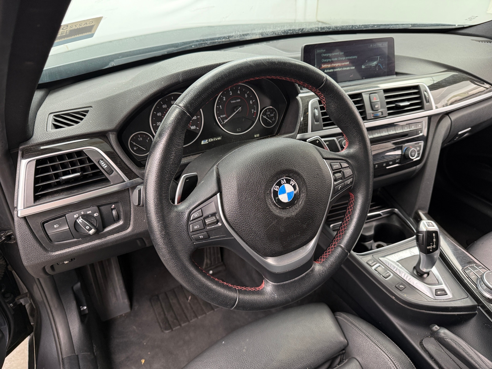 Thumbnail: 2017 BMW 3 Series - 4