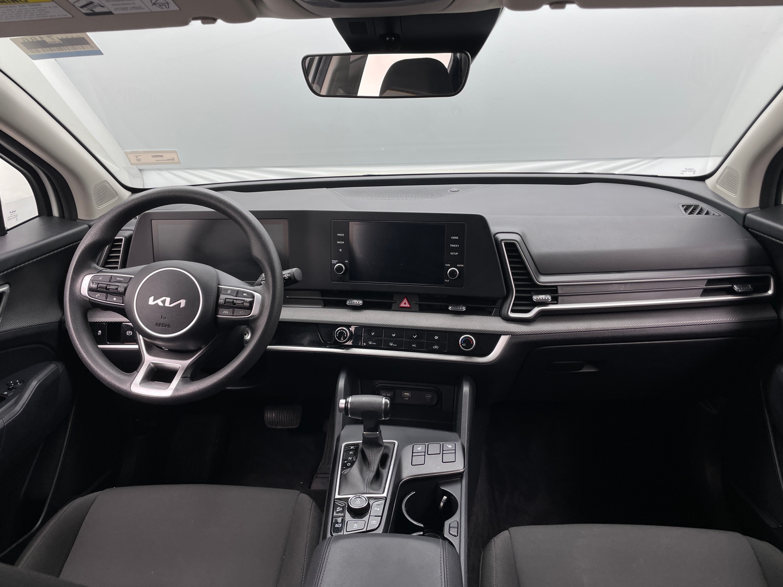 Thumbnail: 2024 Kia Sportage - 3