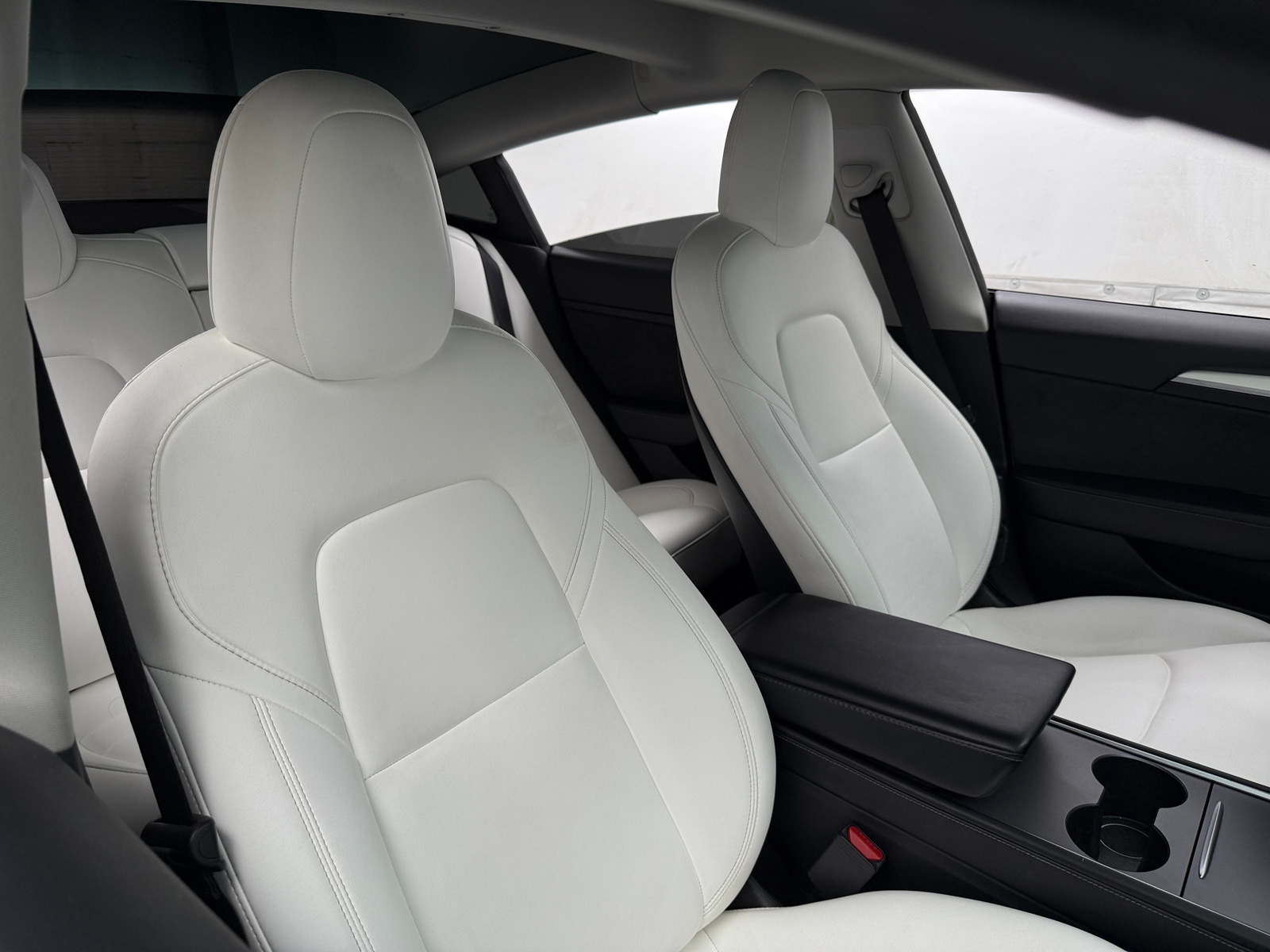 Thumbnail: 2021 Tesla Model 3 - 2