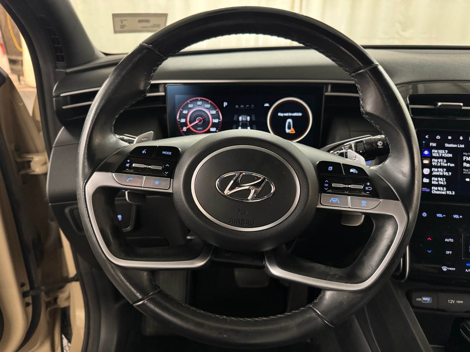 Thumbnail: 2023 Hyundai Santa Cruz - 5
