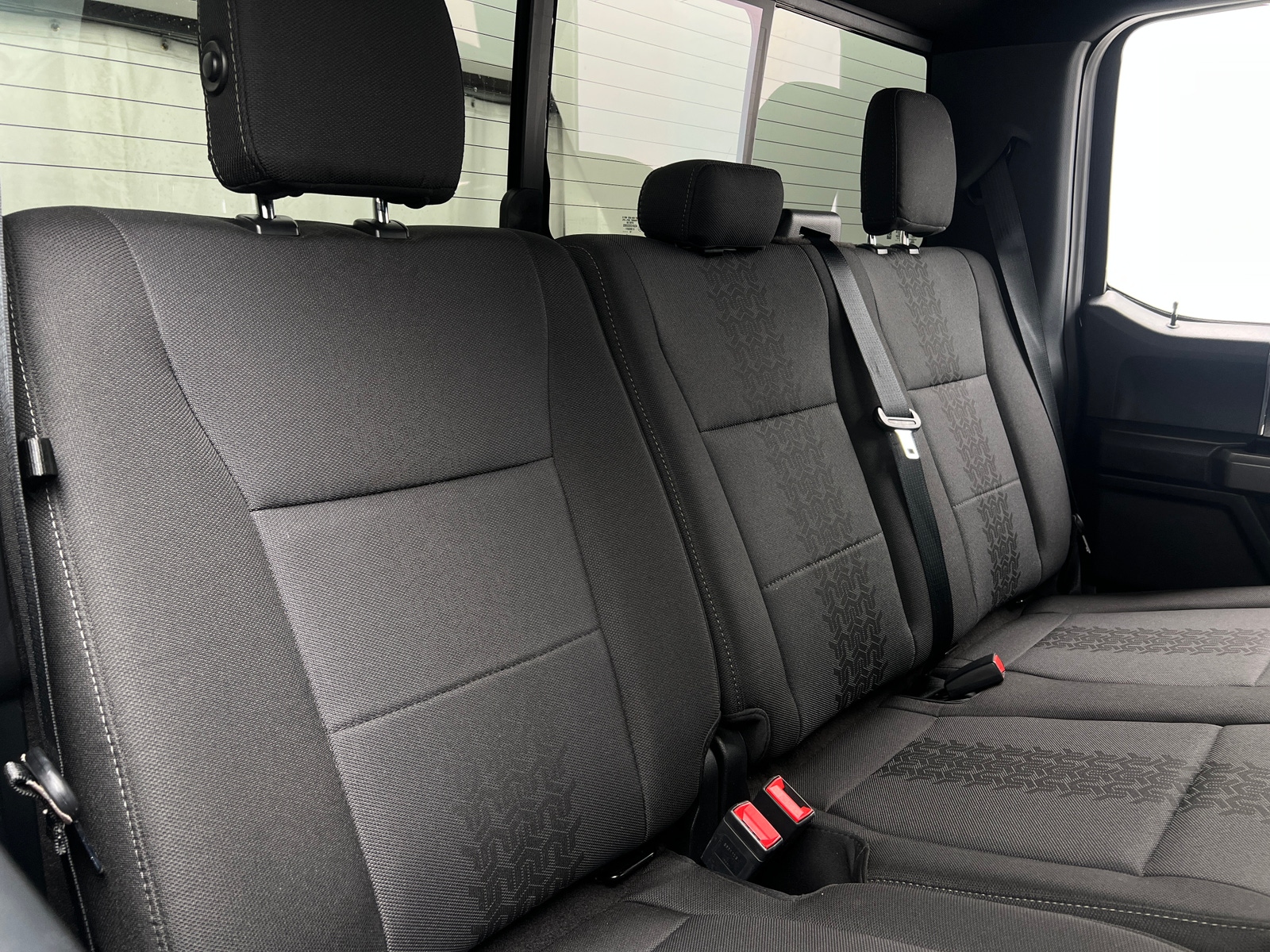 Thumbnail: 2019 Ford Econoline - 6