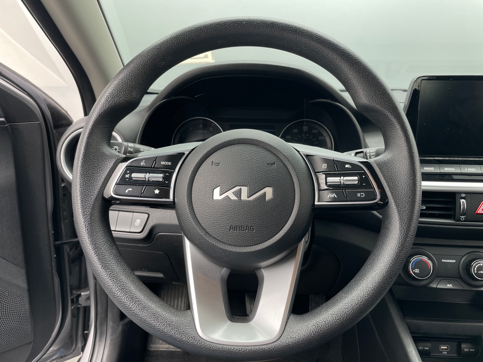 Thumbnail: 2023 Kia Forte - 5