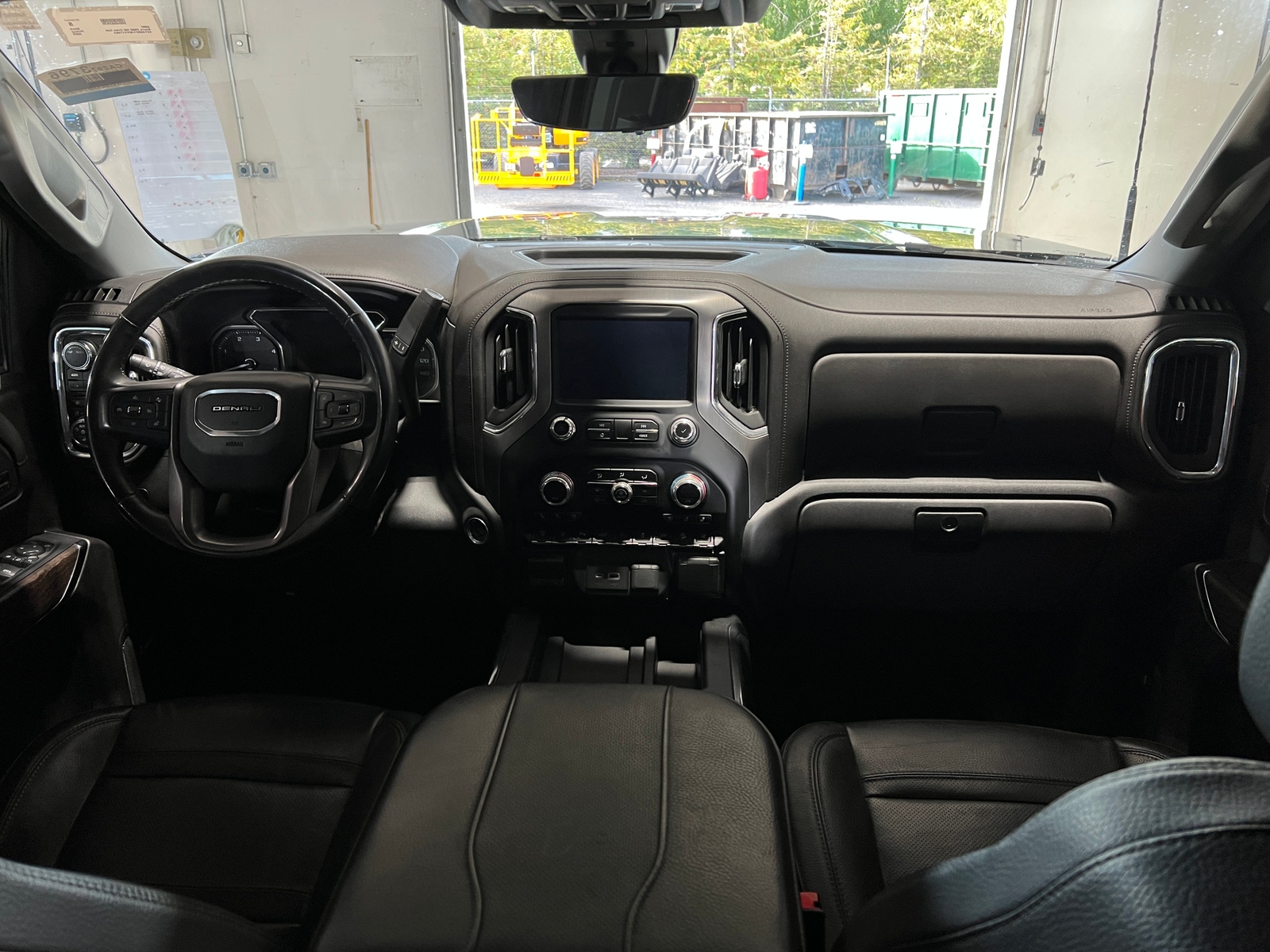 Thumbnail: 2023 GMC Sierra 2500 - 2