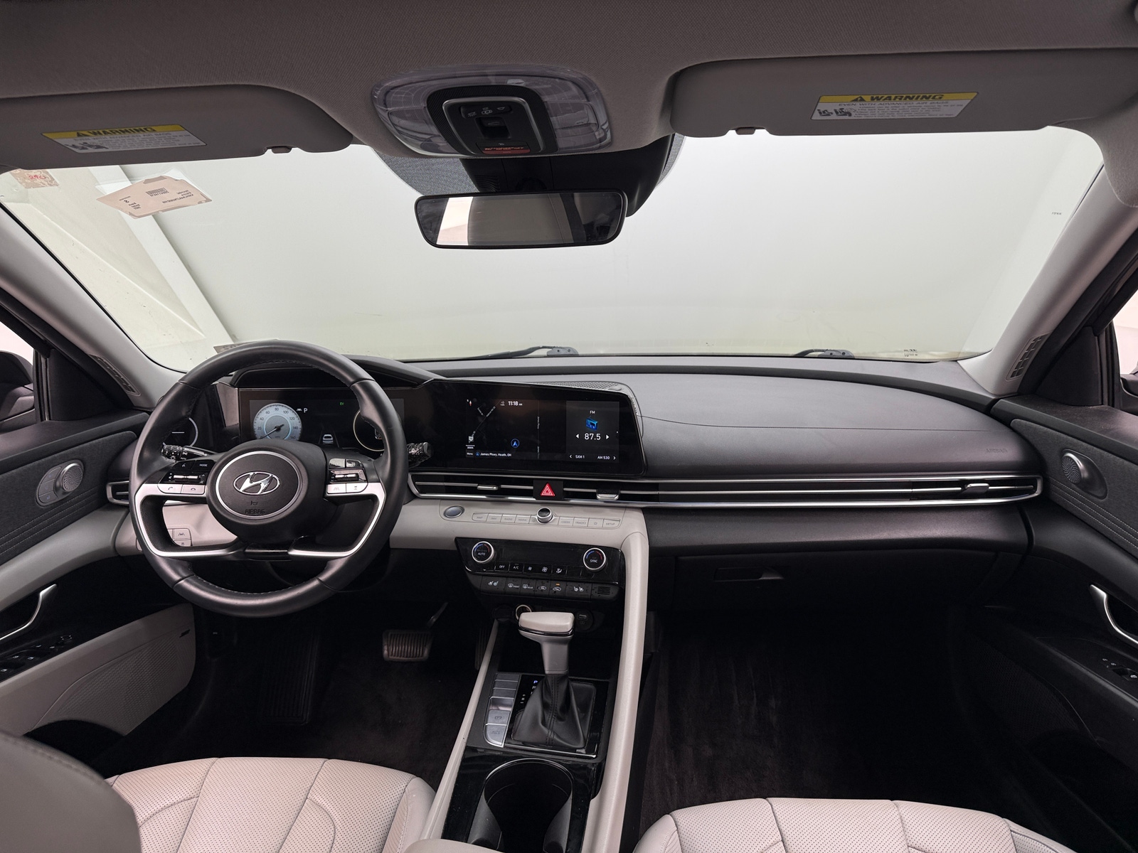 Thumbnail: 2022 Hyundai Elantra - 2
