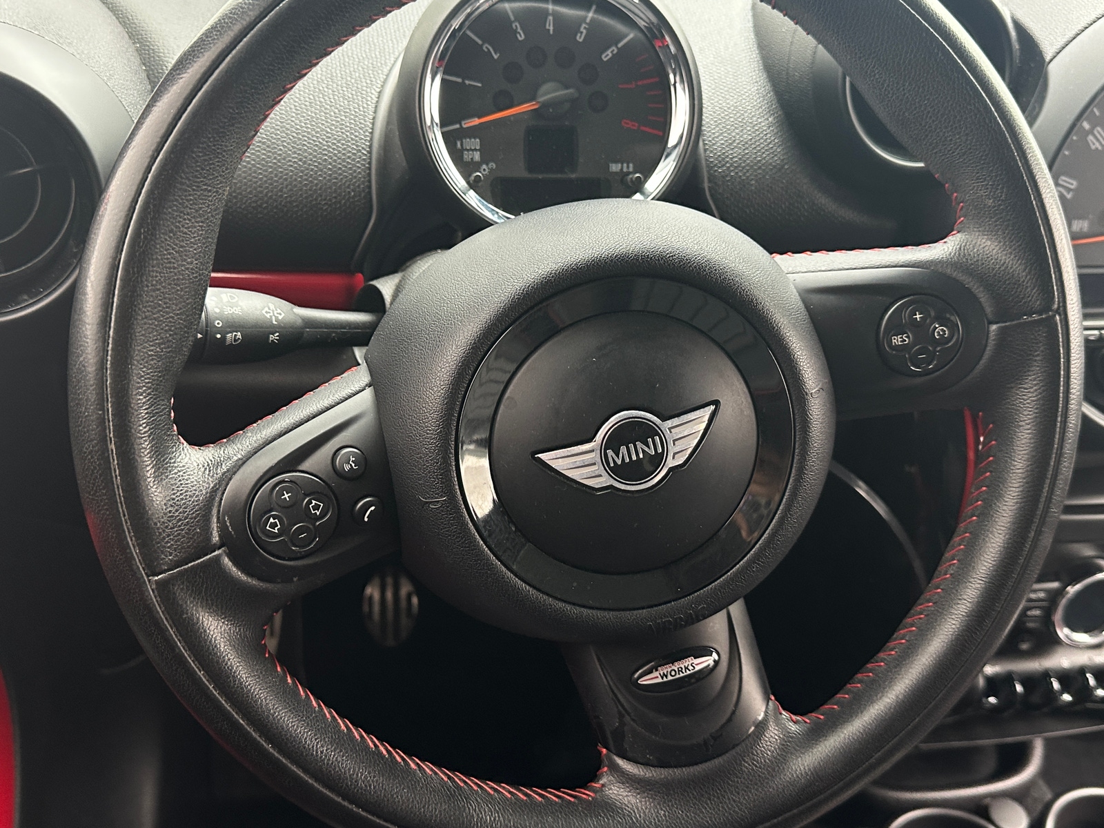Thumbnail: 2013 MINI Cooper Countryman - 4
