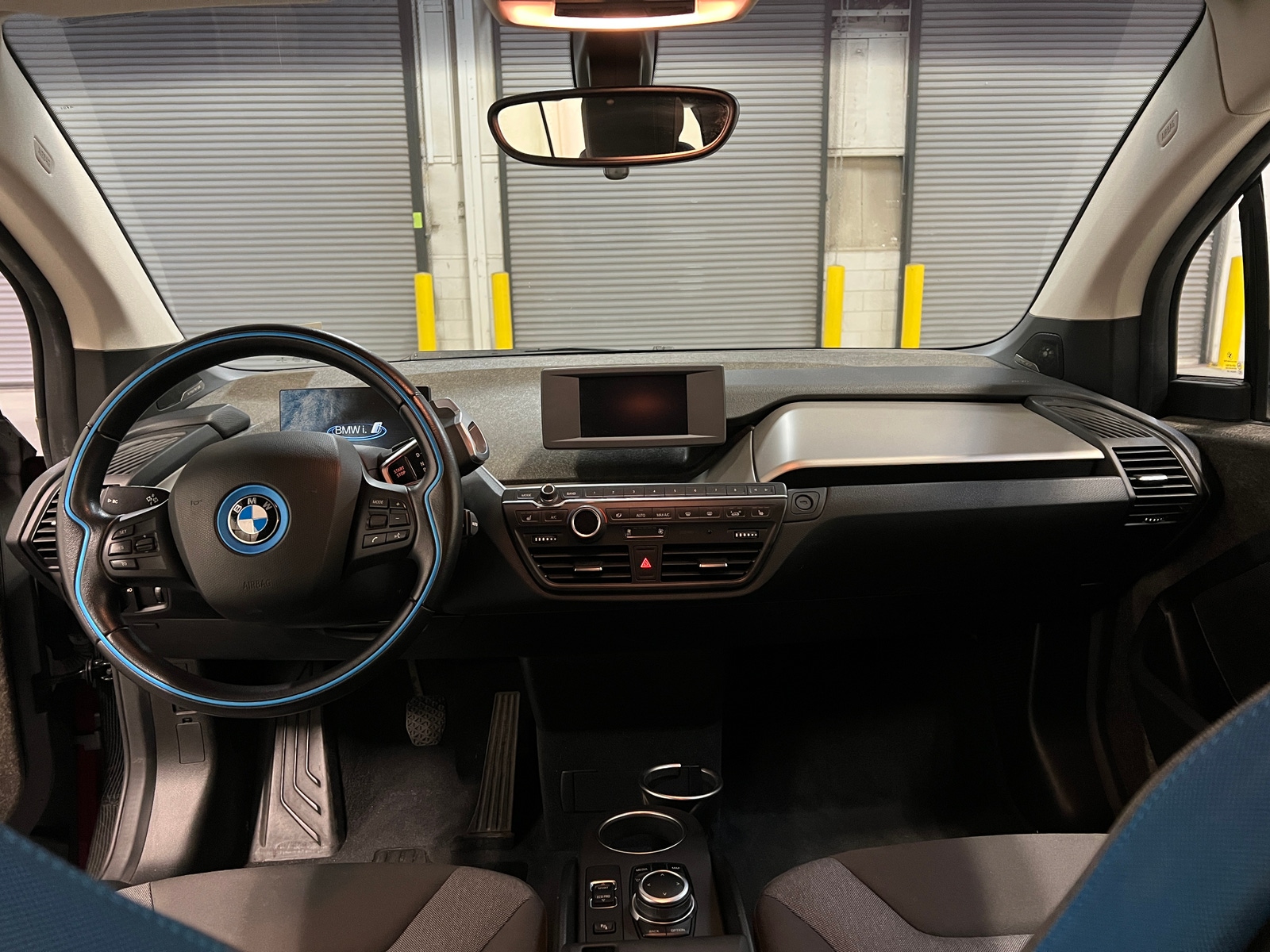 Thumbnail: 2019 BMW i3 - 3