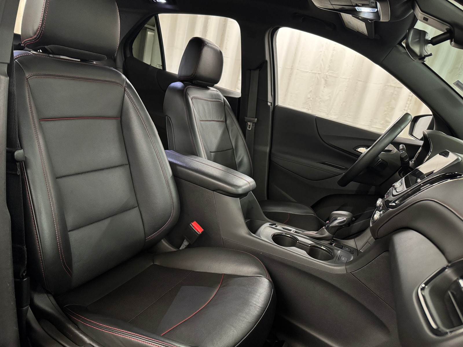 Thumbnail: 2023 Chevrolet Equinox - 2