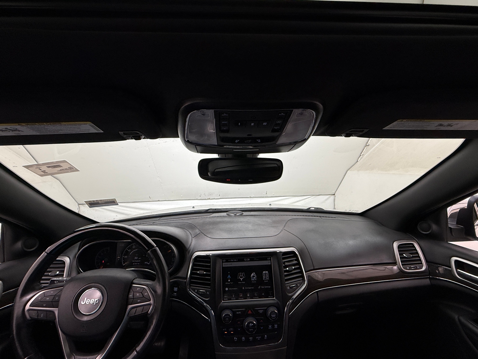 Thumbnail: 2018 Jeep Grand Cherokee - 2
