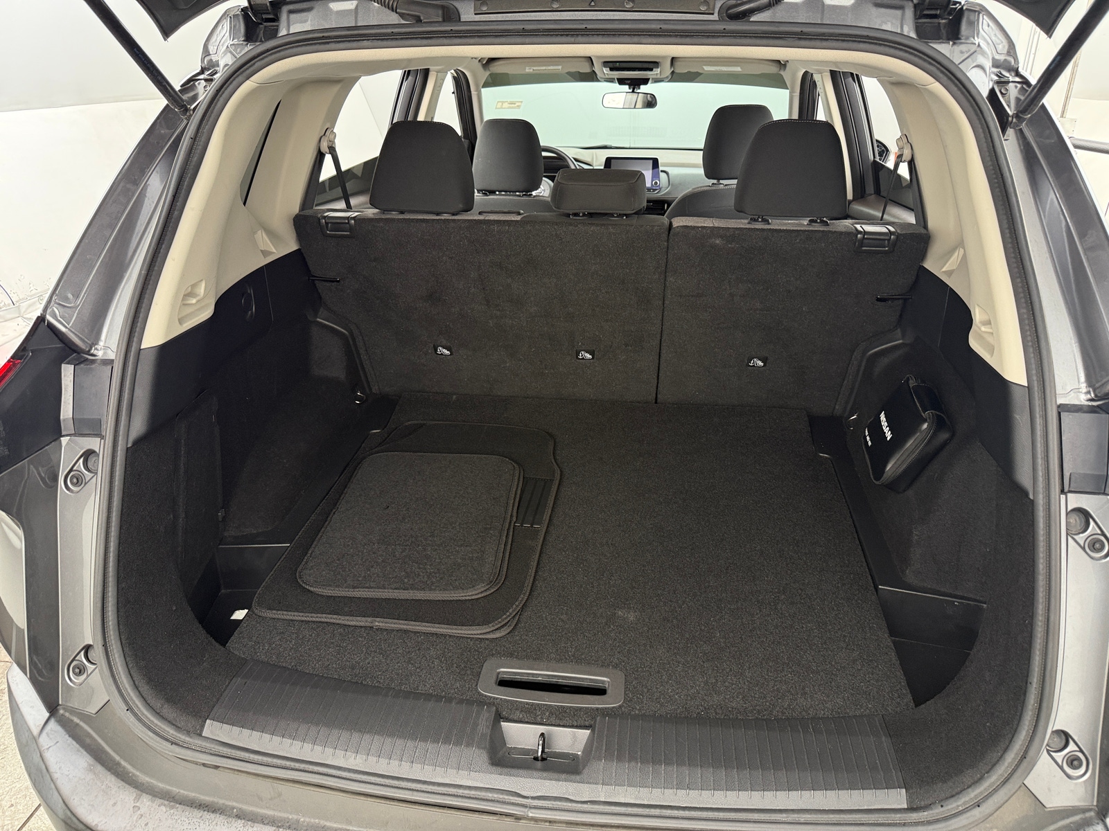 Thumbnail: 2021 Nissan Rogue - 7