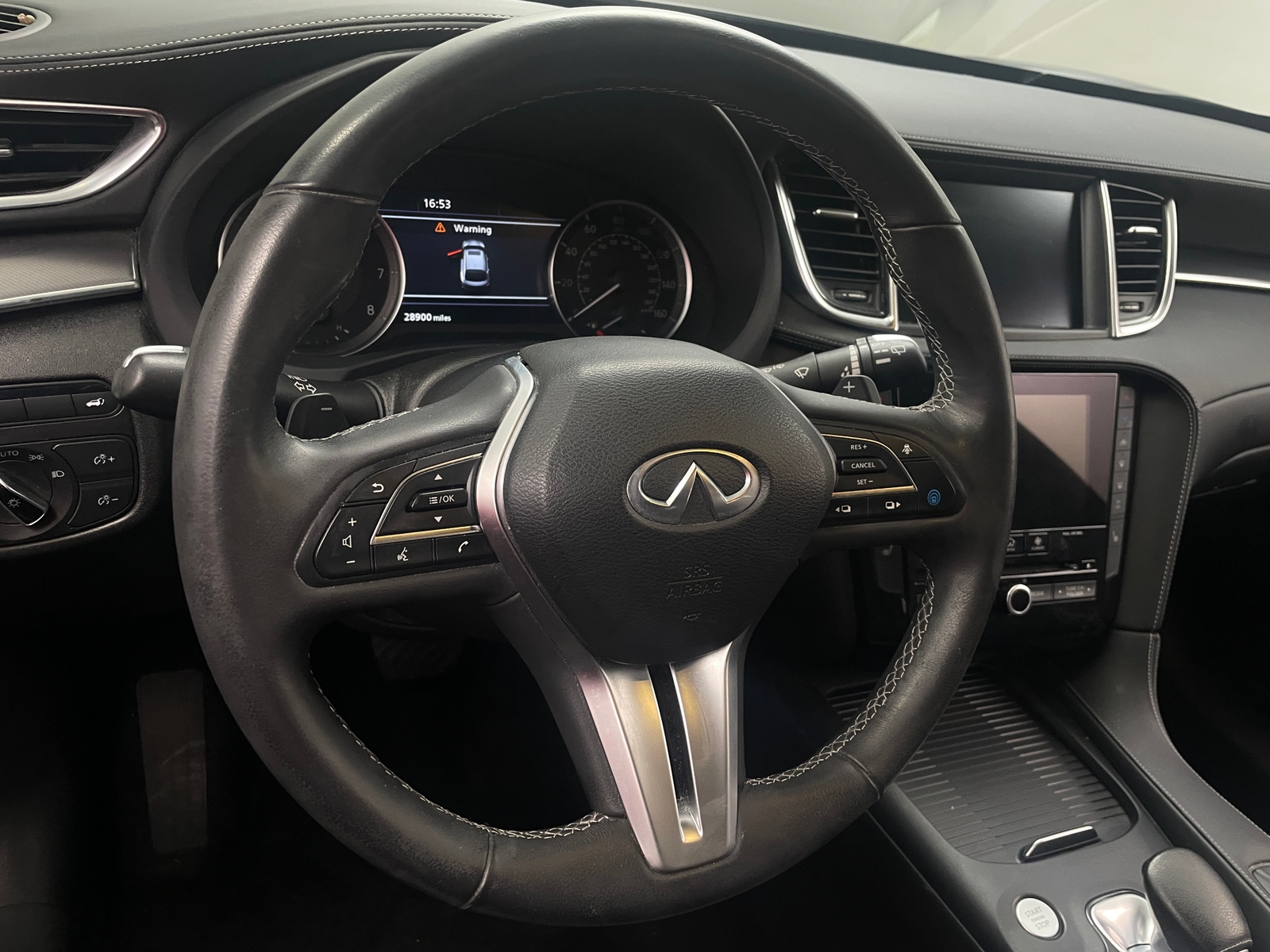 Thumbnail: 2023 INFINITI QX55 - 4